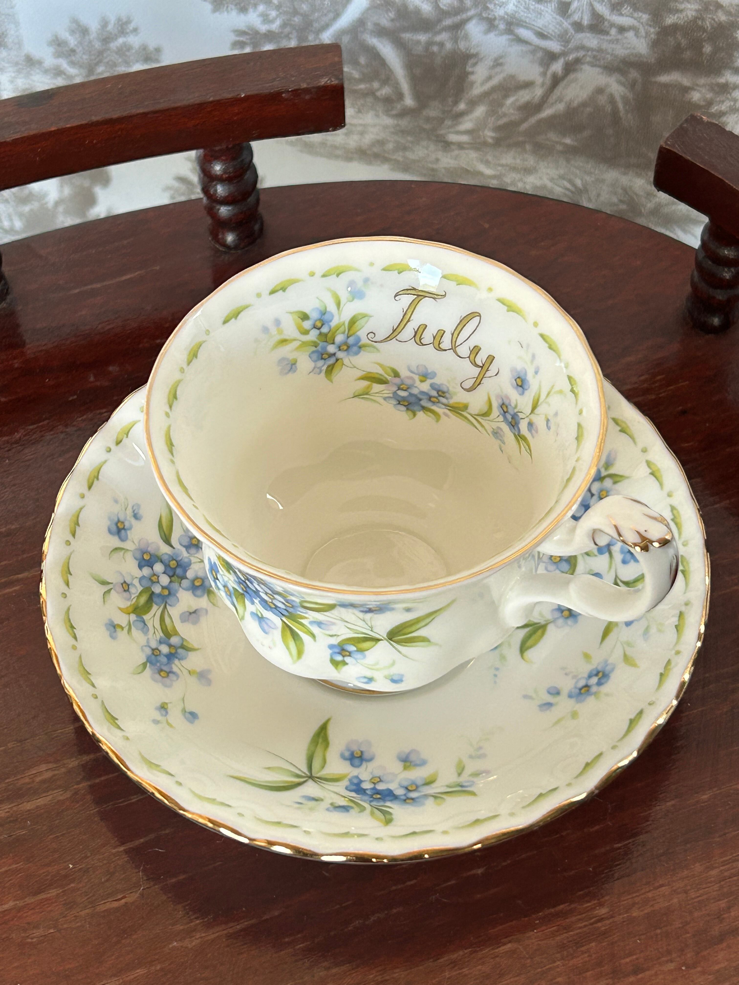 英国Vintage Royal Albert ロイヤルアルバート フラワーオブザマンス 7 
