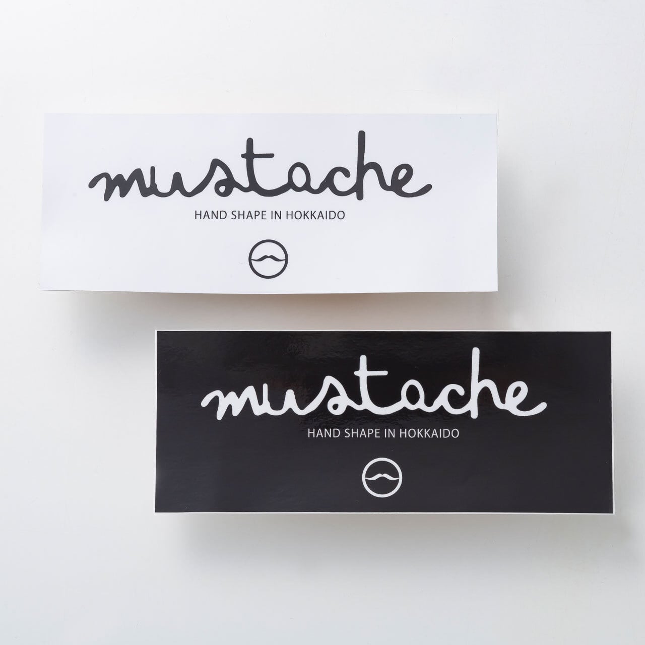 mustache オンラインshop