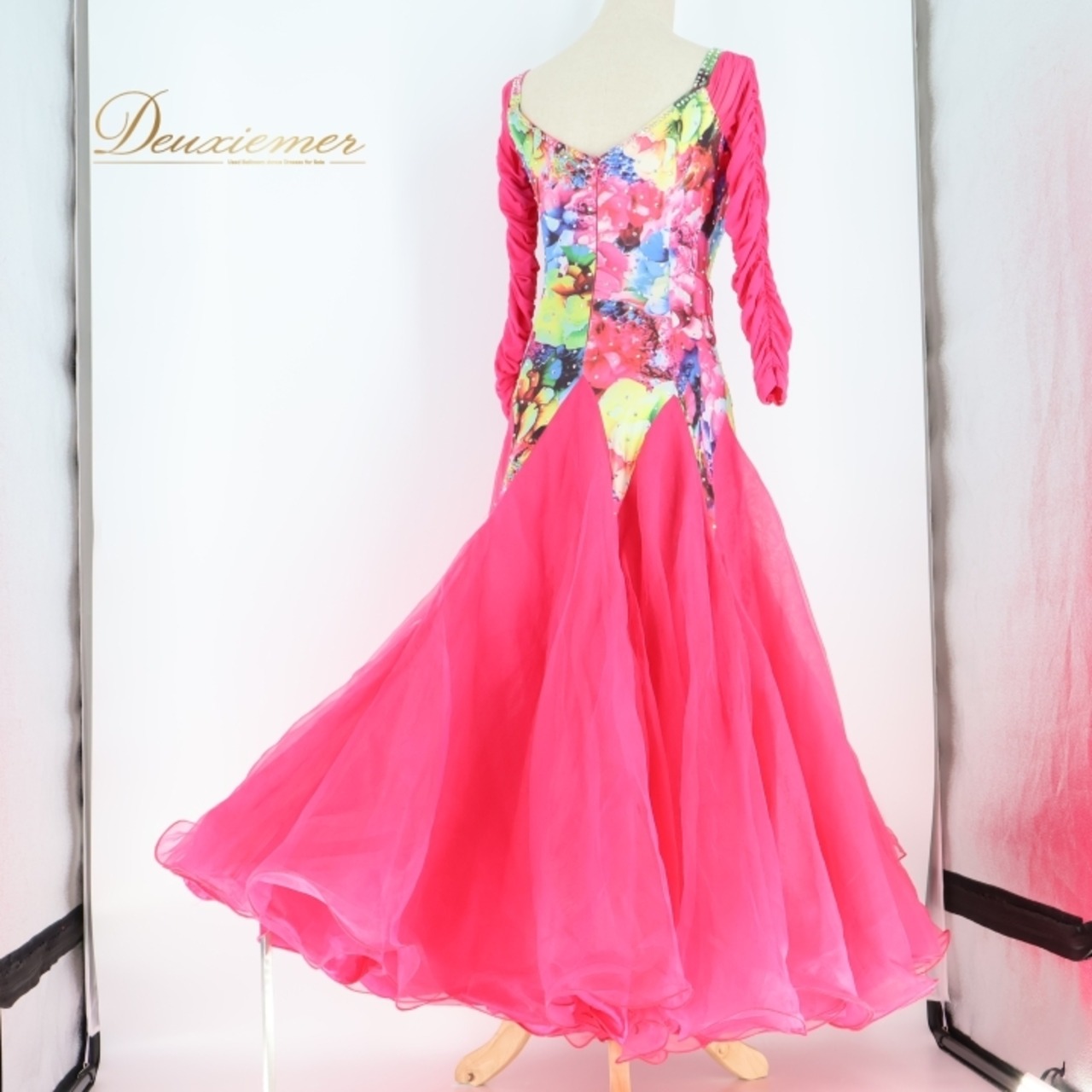 社交ダンス 衣装 スタンダードドレス スタンダード ドレス ワンピース ピンク 花柄 ベロア 伸縮 デモ 競技 ダンス パーティ GRANT 発表会 ピンク系 デザイン おしゃれ 可愛い フォーマル ダンスウェア ステージ衣装 発表会用 舞台衣装 コスチューム 競技会用