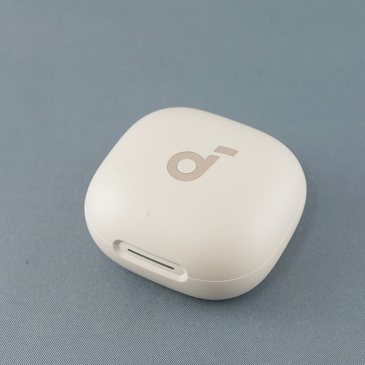 Anker Soundcore P40i 充電ケースのみ USED美品 サウンドコア