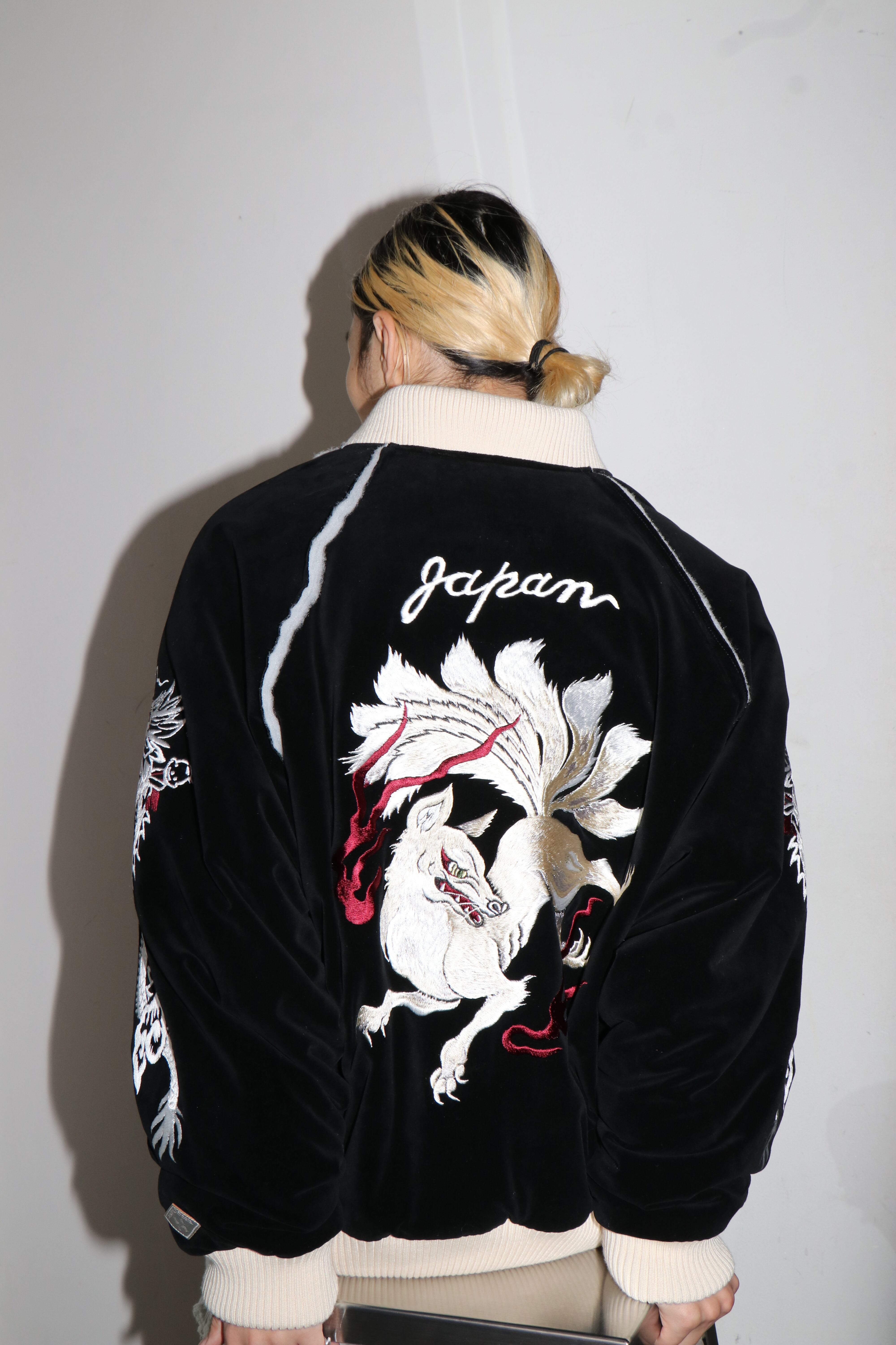 el conductorh Velveteen Fox Embroidered Sourvenir Jkt el conductorh Velveteen Fox Embroidered Sourvenir Jkt