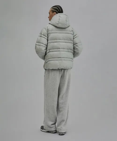 少量再入庫。。！！☆aespa ウィンター 着用！！【NEW BALANCE】UNI