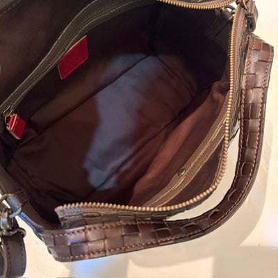 ブラックのみ再入荷しました、貴重品です。