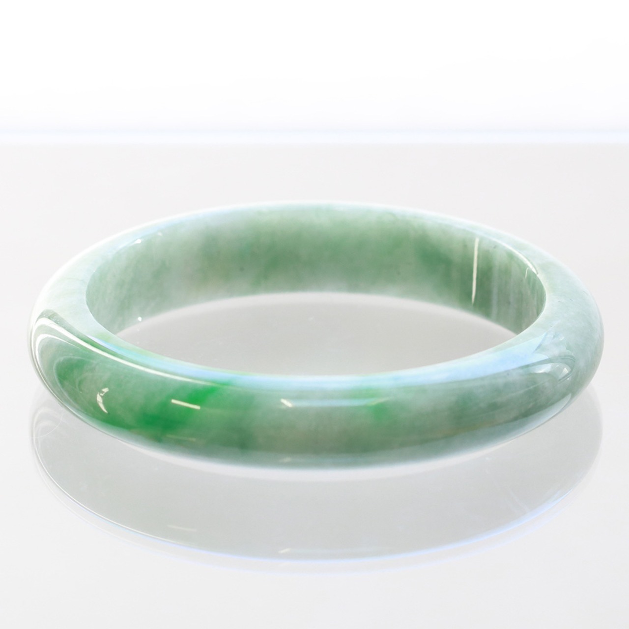 【内径 約59mm】重厚感ある翡翠のバングル komaru/ green A貨翡翠 jd_bg1218