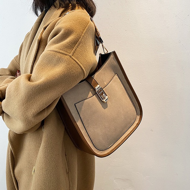 レッド 手作りハンドバック80176287737