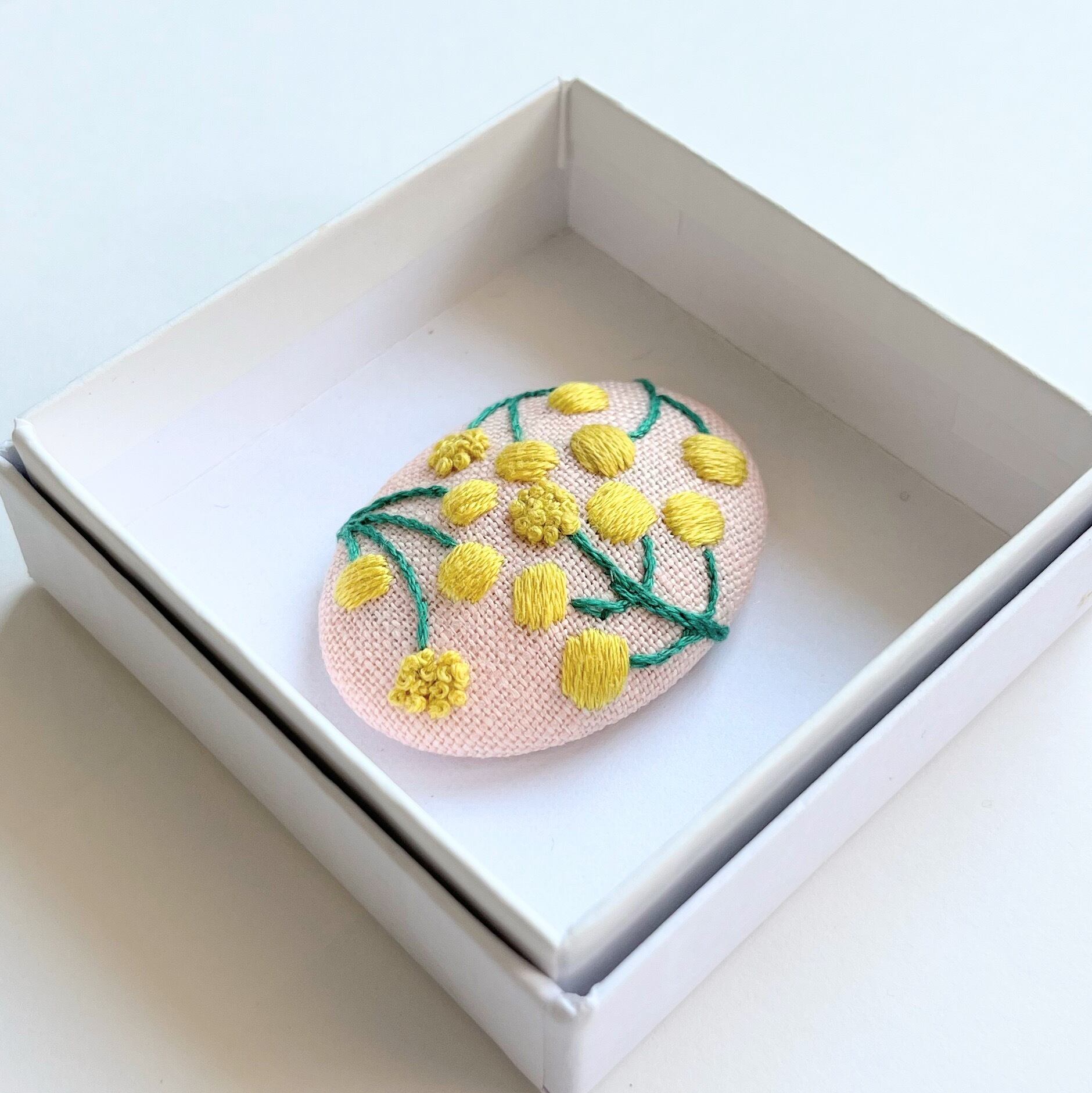 ミモザの刺繍ブローチ【botanical】#233 | j.couture