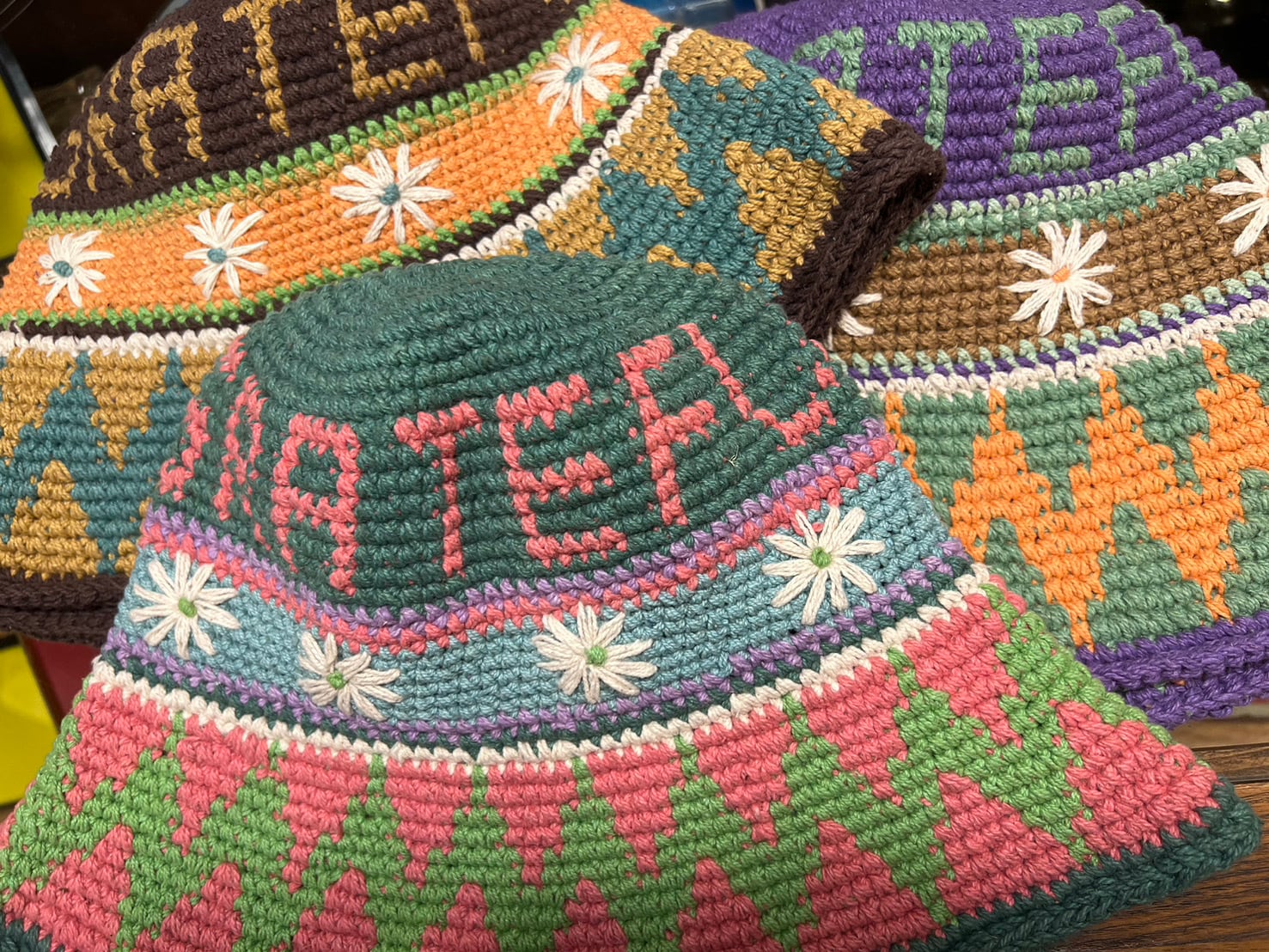 HAVE A GRATEFUL DAY #Crochet Hat Brown | BLUE VALENTINE