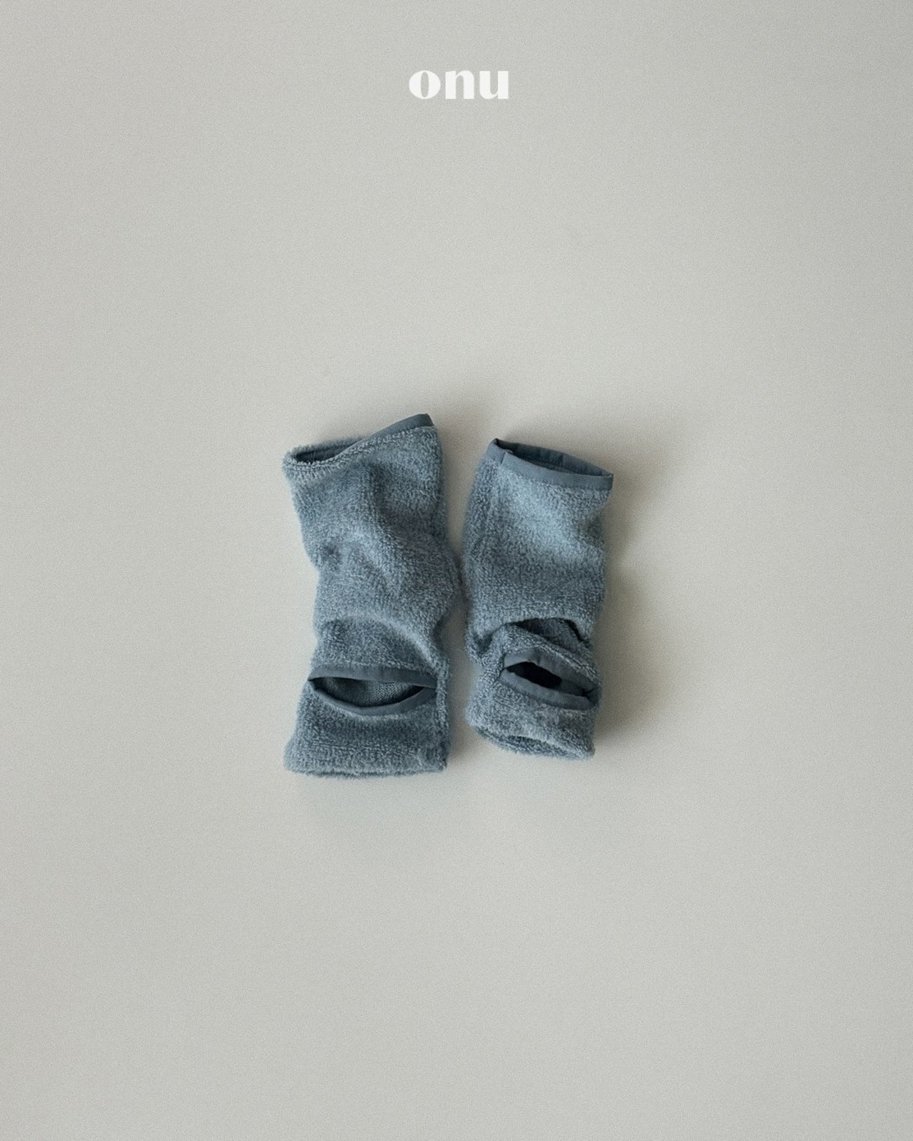 ONU［取寄］warm leg warmer 26winter