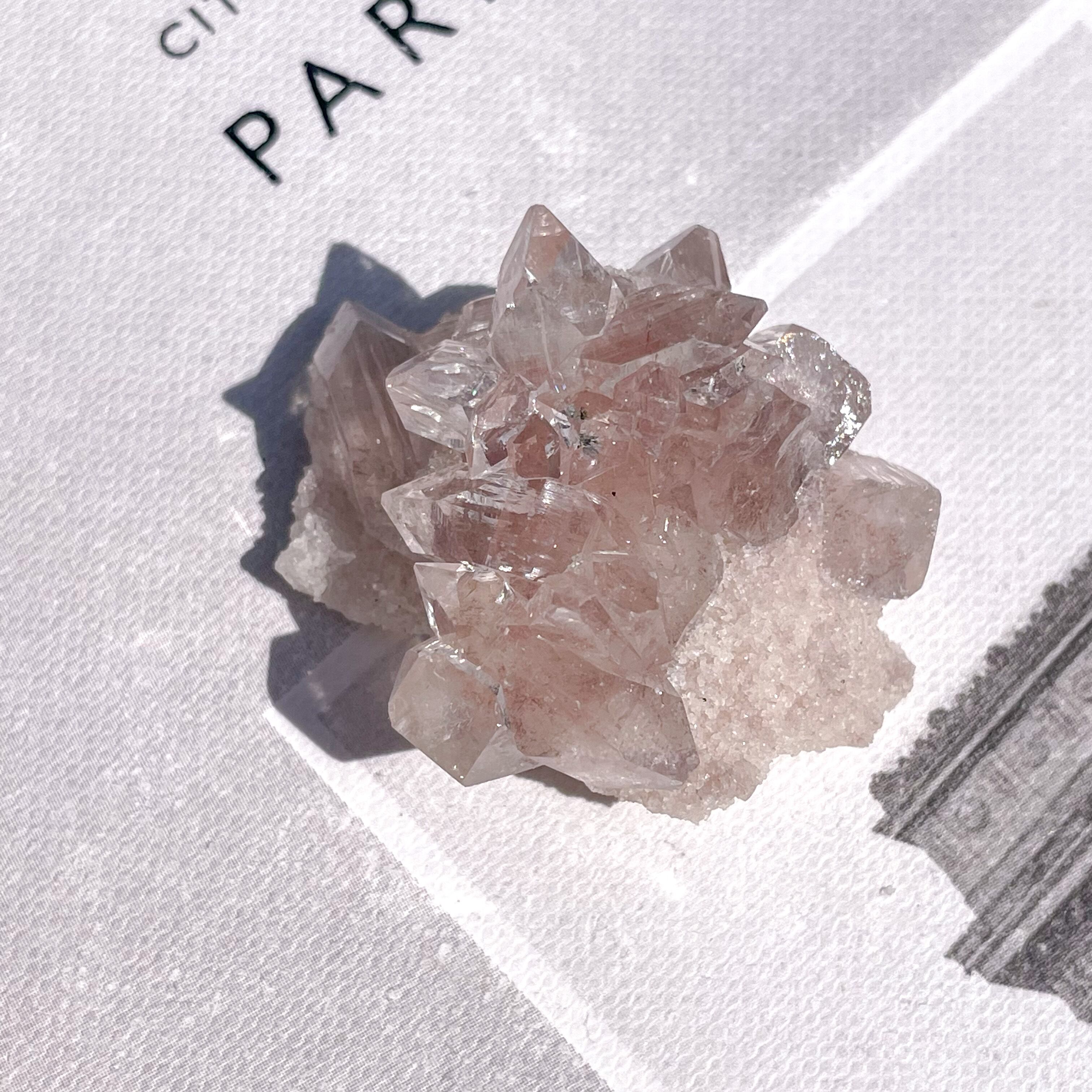 Top Quality Pink Apophyllite 15 ✧ ピンクアポフィライト