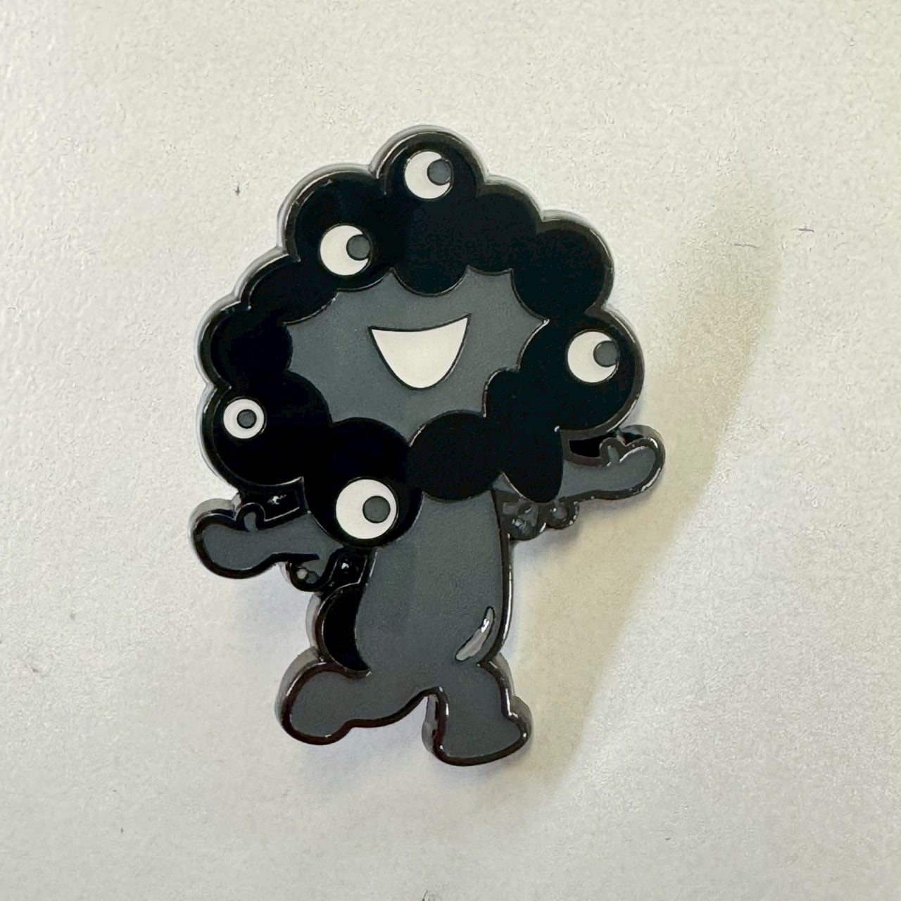 受注販売】 〈大阪・関西万博〉ピンバッジ ver.黒ミャクミャク（2026年