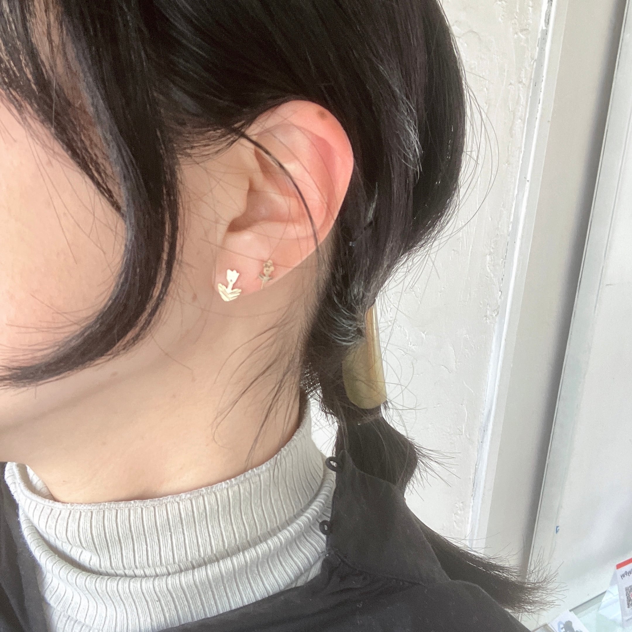 ハムちゃんの耳飾り | 87accessory ハチナナ 彫金アクセサリー 