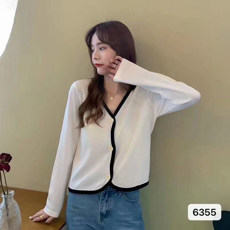 Vネックカーディガン