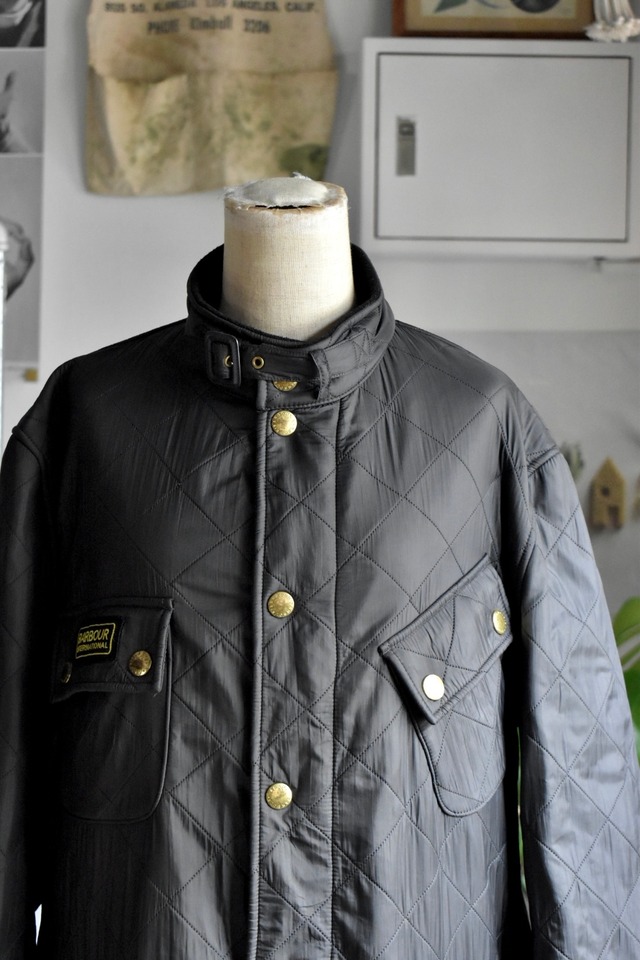 "barbour" "international quilting jkt" "grasstrack" "charcoal"
