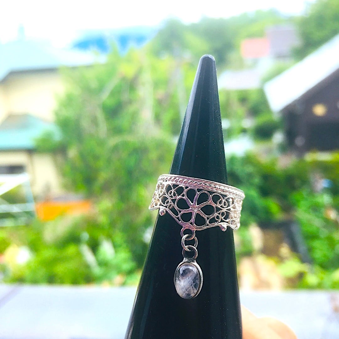 【SV925】✦6月の誕生石✦⋆.レインボームーンストーンリング⋆.·アルテミス・月の女神の指輪 .·✦