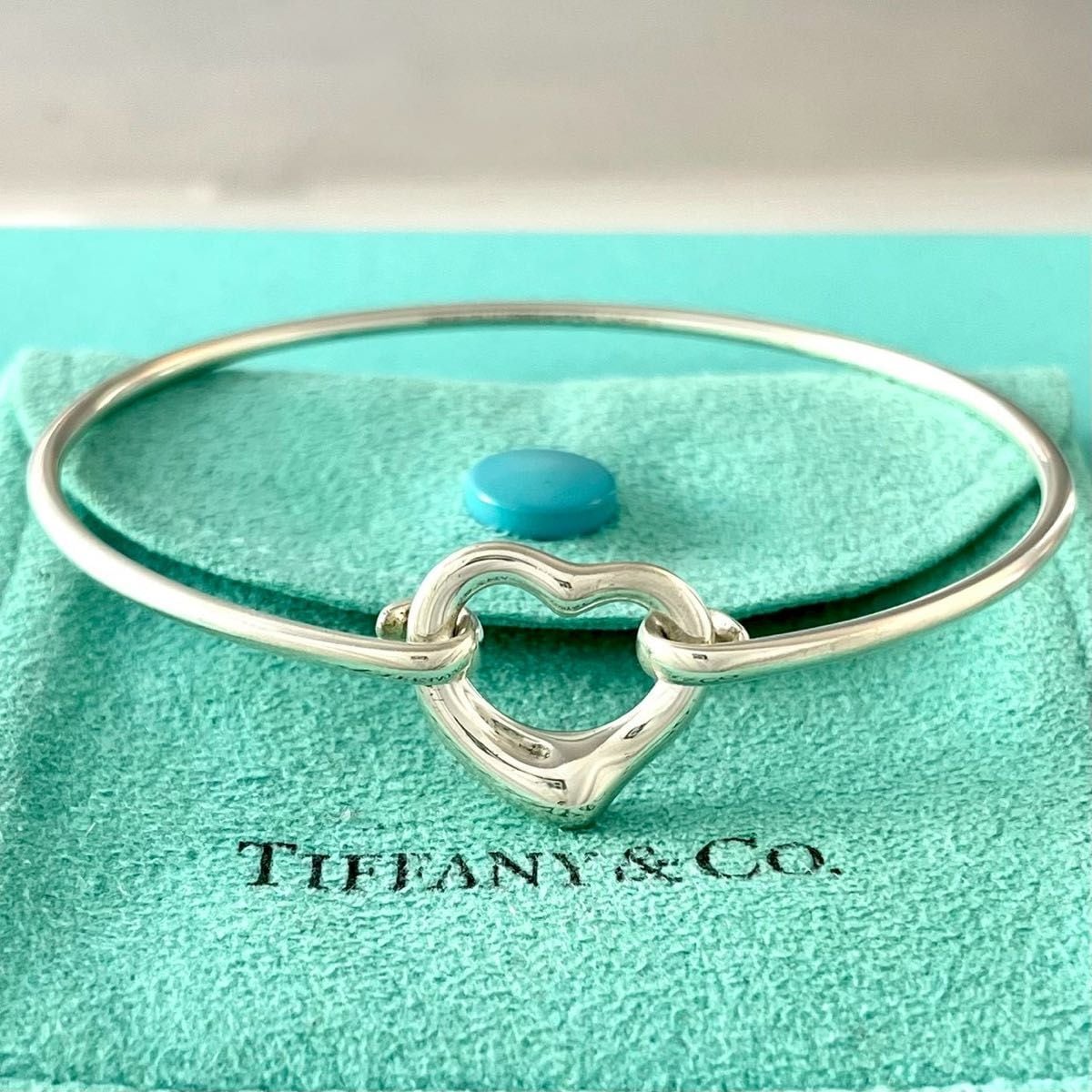 Bracelet & Bangle | Hello Vintage