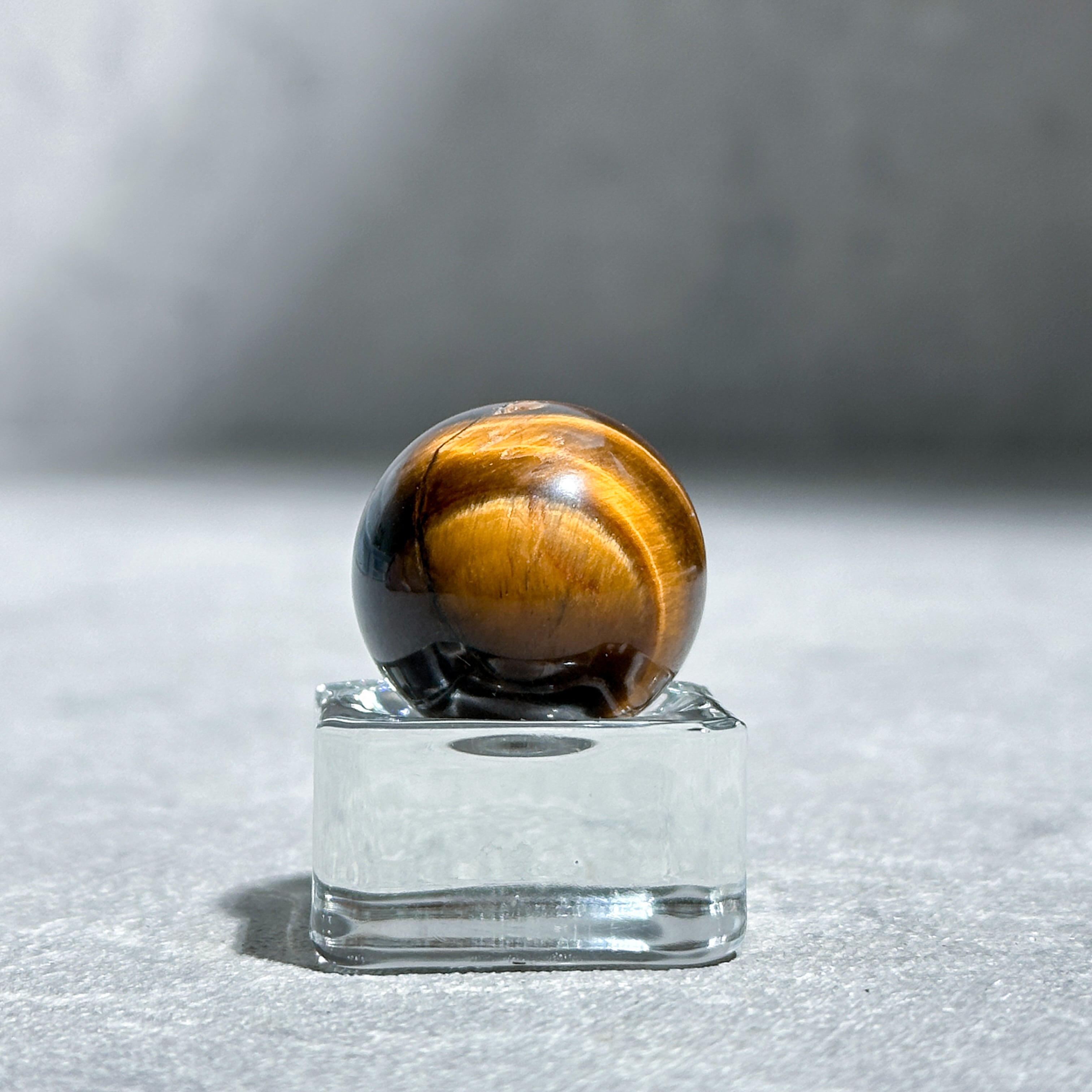 タイガーアイ スフィア（丸玉）32◇ Tiger's eye ◇天然石・鉱物