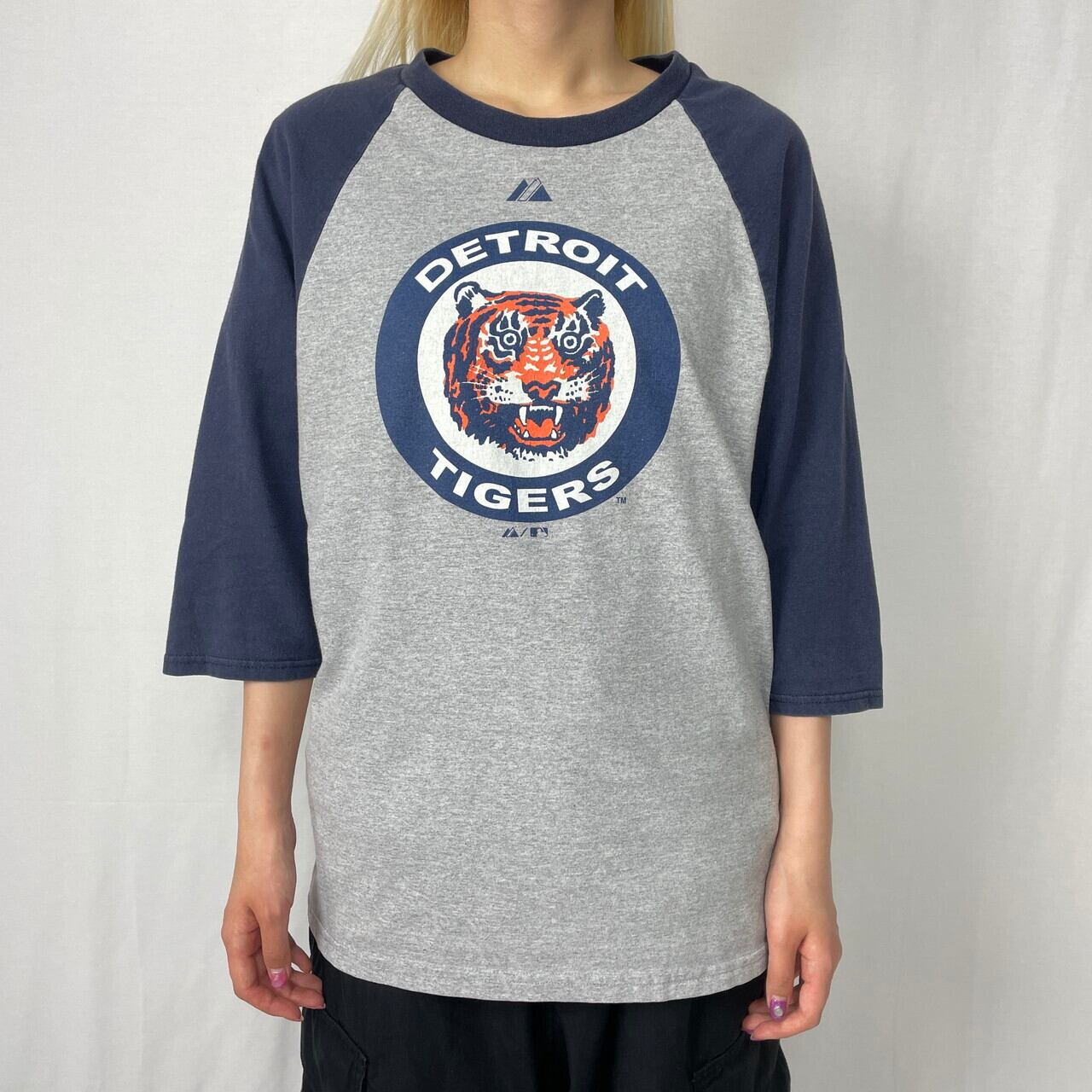 USA製 00s Detroit Tigers 袖ワッペン付き 古着ゲームシャツ