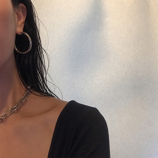 Chunky hoop pierce A00020