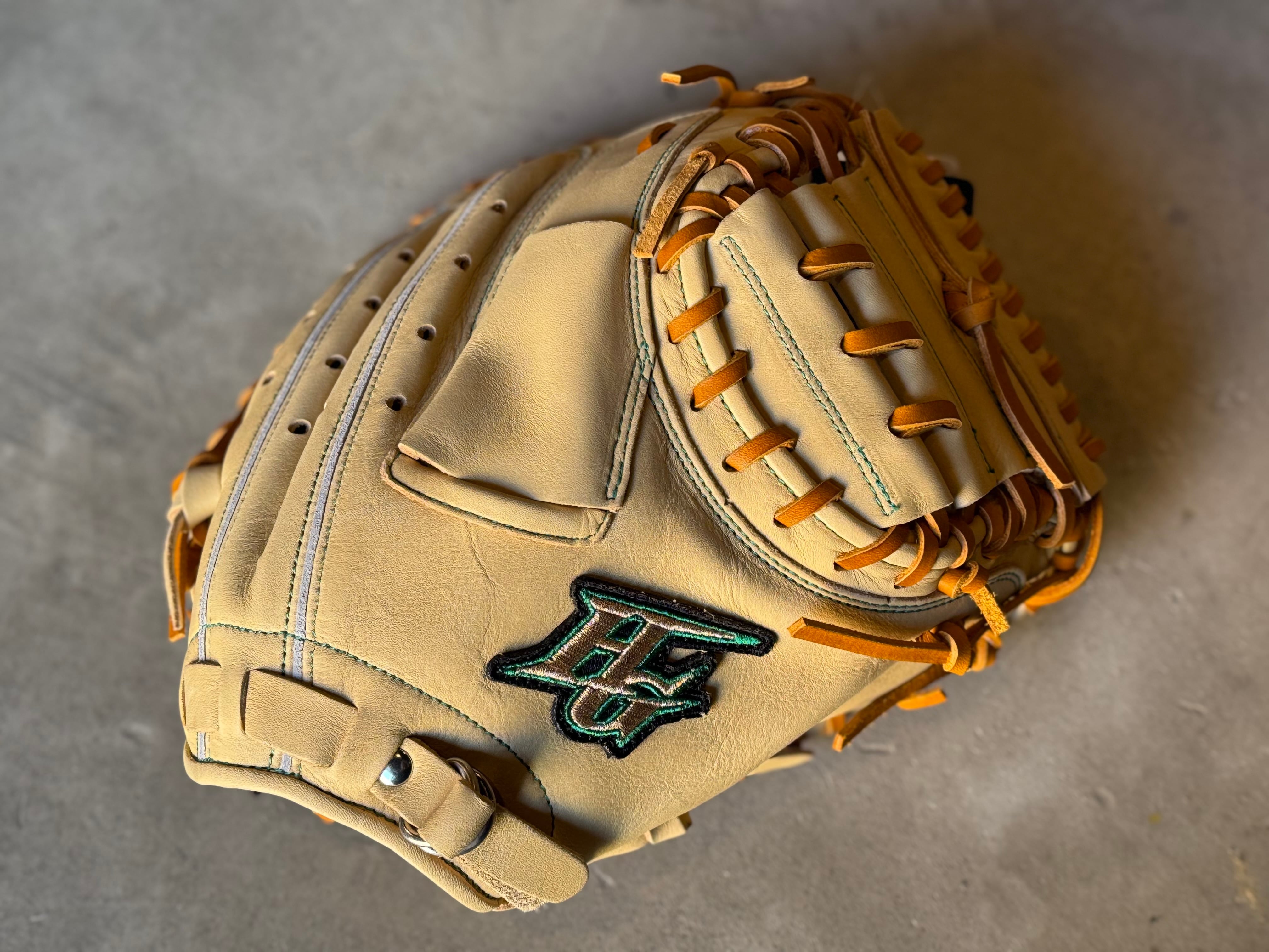 ROOKIES【Hi-GOLD】少年軟式用キャッチャーミット キャメル | 野球専門