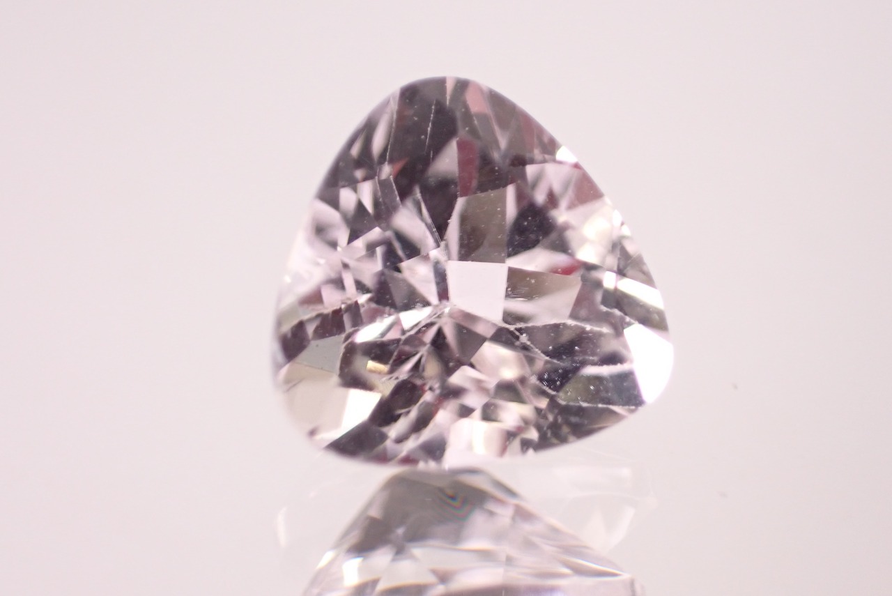 クンツァイト　1.49ct　[D3-194]