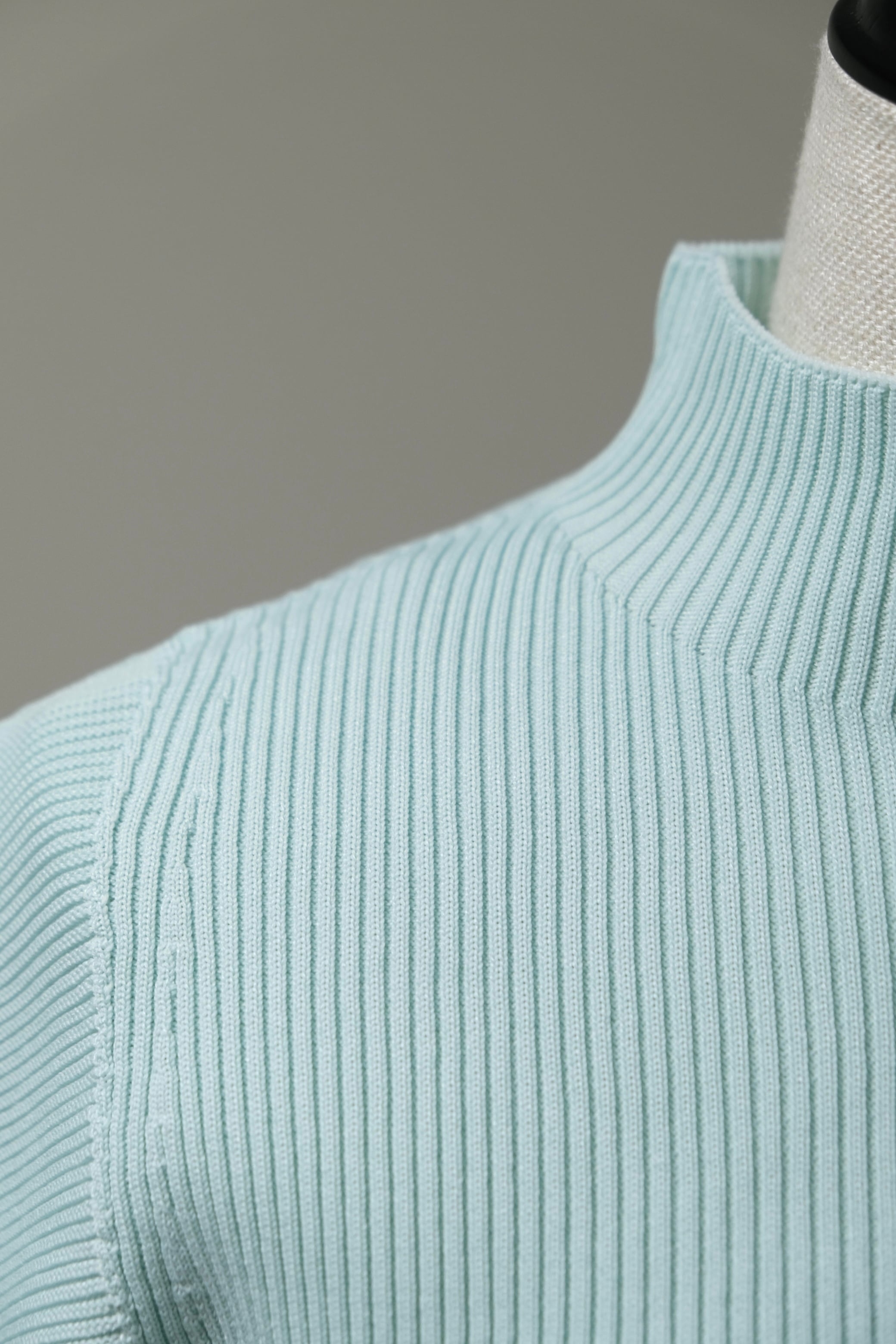 CFCL】PORTRAIT CREASE TOP -CLEARLY AQUA- | loop