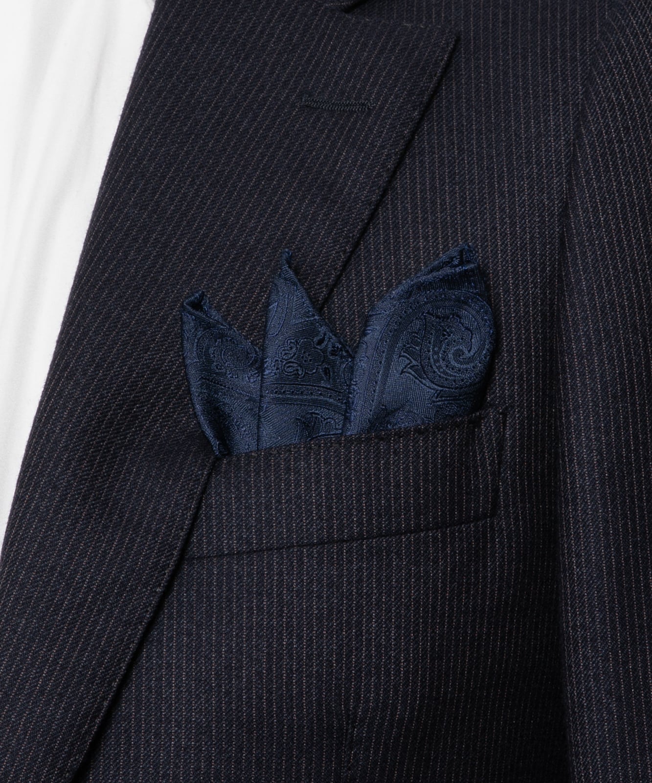 Franco Spada ( フランコスパダ ) クラシックペーズリージャガードポケットチーフベーシックカラー:ネイビー 【公式】ネクタイ