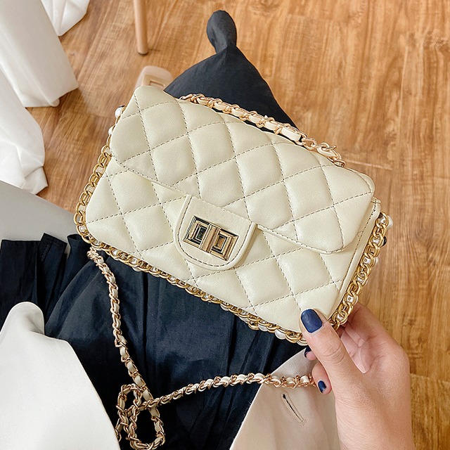 バッグメッセンジャーバッグ2020トレンディリンギングチェーンスモールスクエアバッグサマーオールマッチショルダーバッグ Tiancai_Wing_Bag8844412