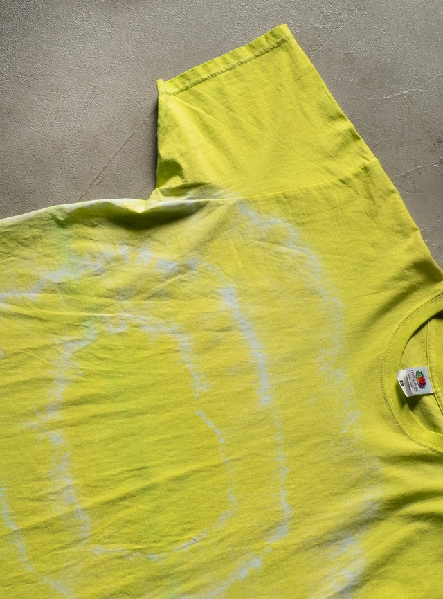"FRUIT OF THE LOOM" used Custom t-shirt