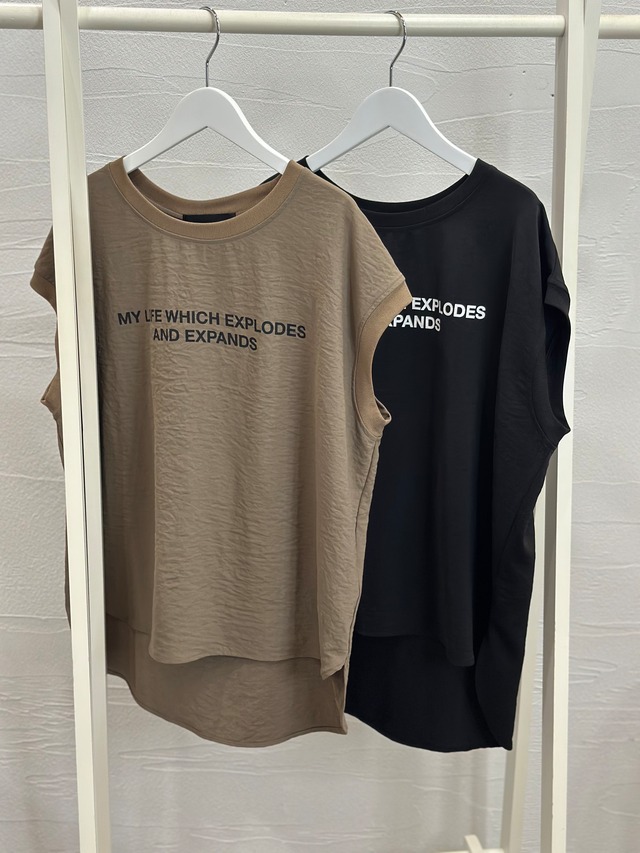 【MICCALE MICCALE】ロゴプルオーバー
