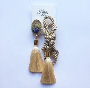 robe tassel pierce / earring