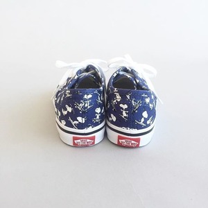 VANS × PEANUTS / AUTHENTIC / SNOOPY SKATING / NAVY /  バンズ×ピーナッツ / オーセンティック /  ネイビー / 子供サイズ