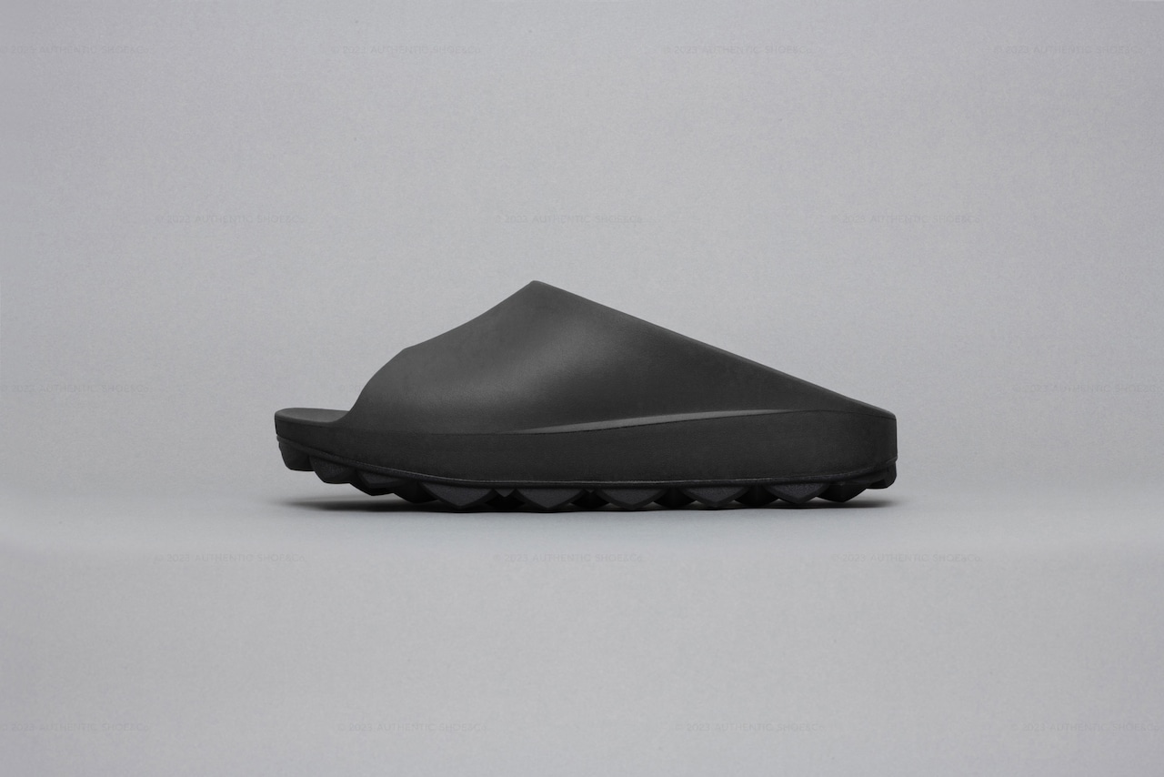 PPACO / LUX-2(AIR STUDDED SOLE®)