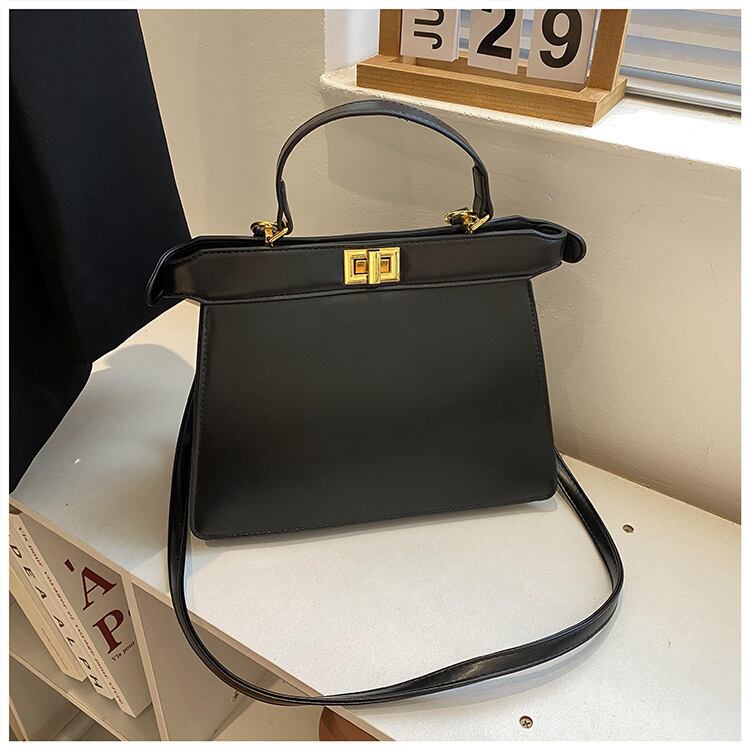 牛革トップハンドルPKBバッグ/L