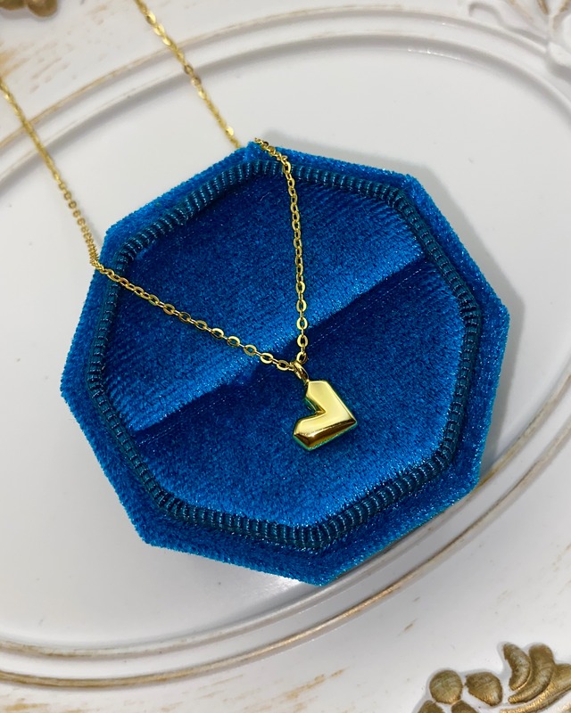 《自分を愛し、自信で満ちていく / お守り》純愛｜ネックレス スターリングシルバー 18金仕上げ［A009］