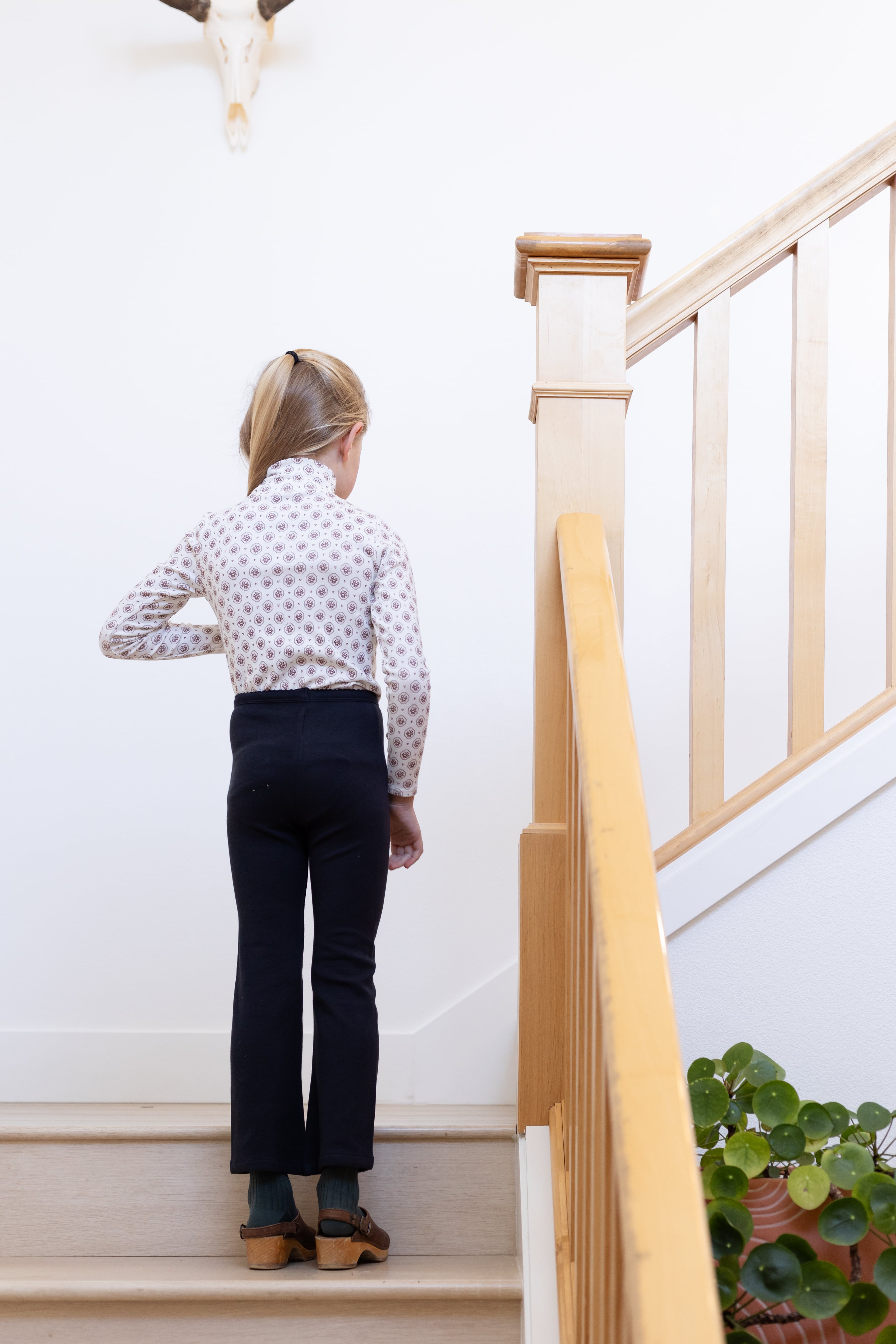 【即納】iver and isla / pima snap turtleneck / cameo