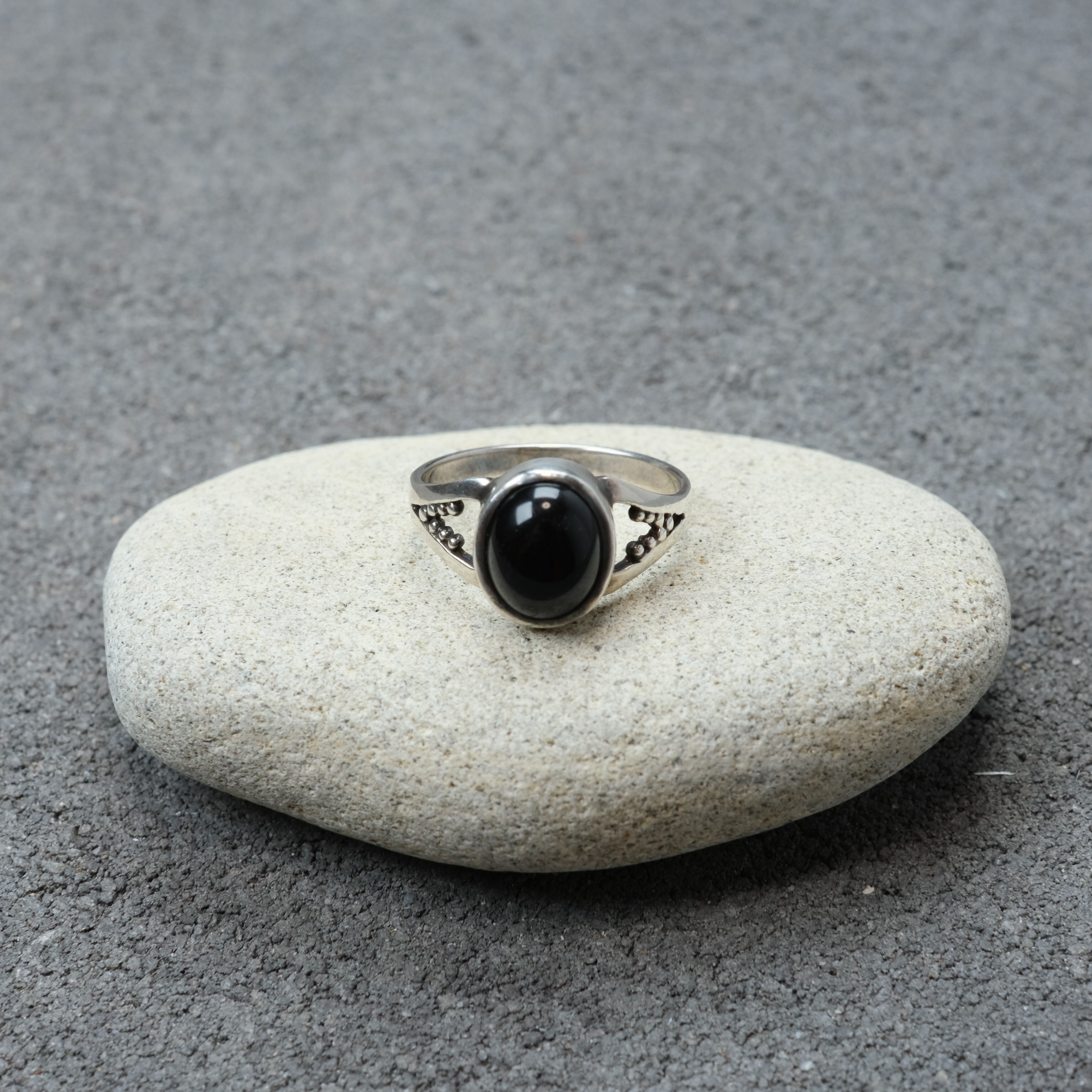 シルバー925 Silver オニキスデザインリング/ストーンリング/軽研磨仕上げ