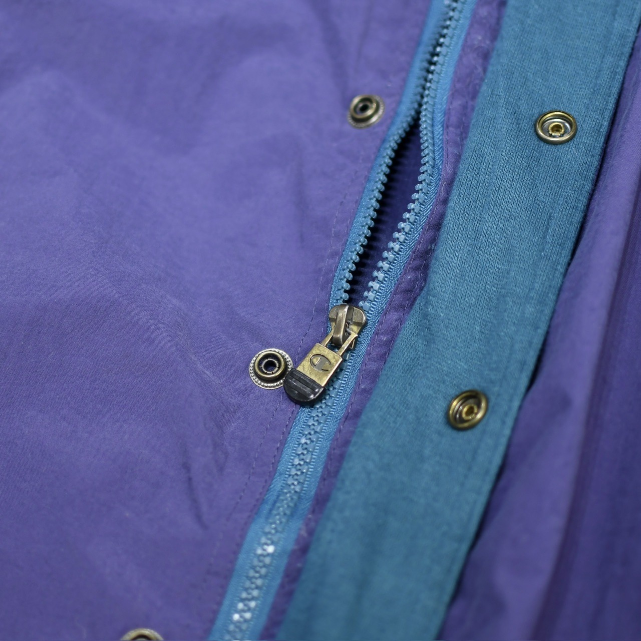 Champion switching sweat nylon blouson