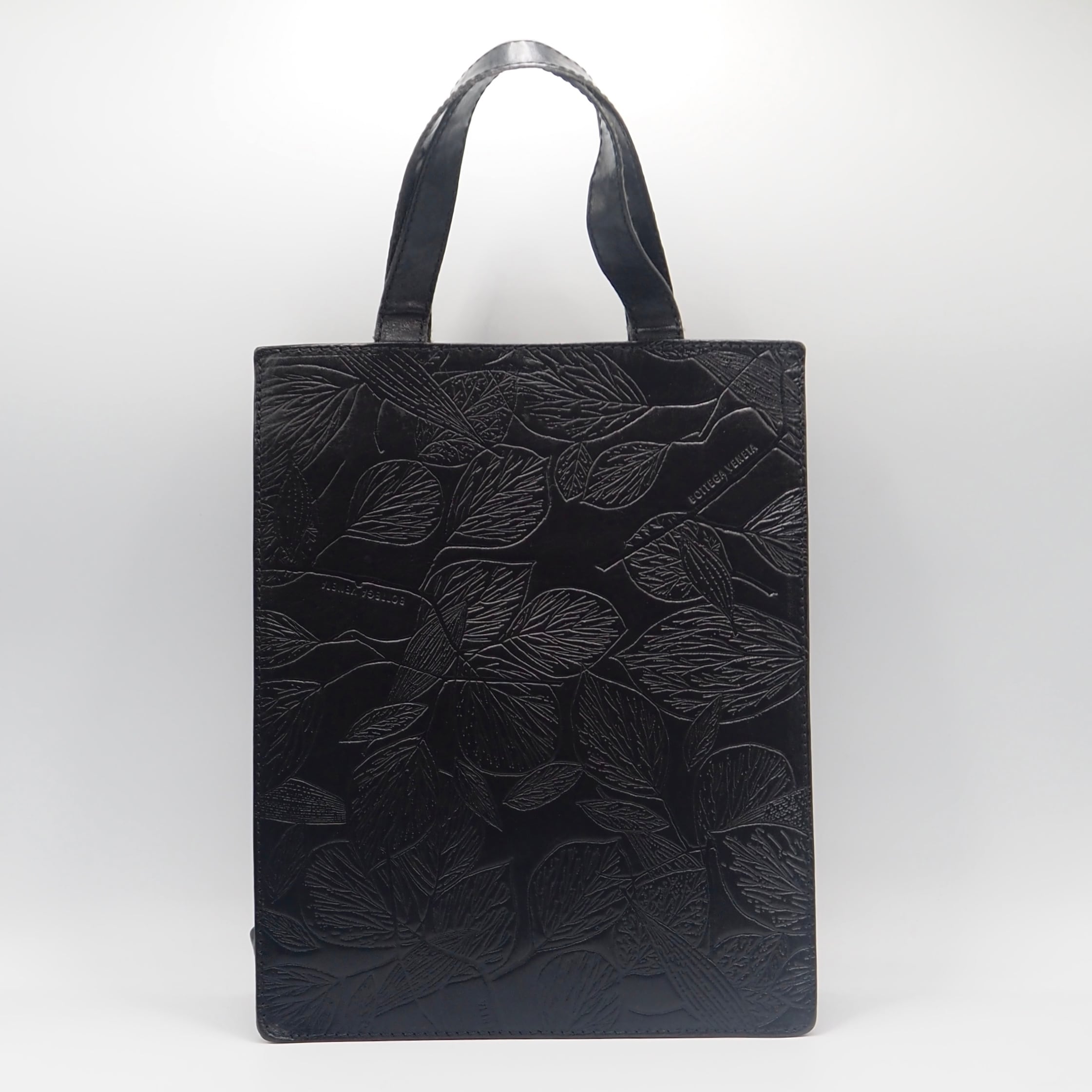 Bottega Venetaリーフ ハンドバッグ バッグ レザー ブラック ボッテガ