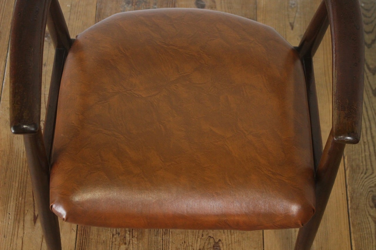 辻木工 TSUJI ダイニング アームチェア ビーチ材 合皮 茶 ブラウン