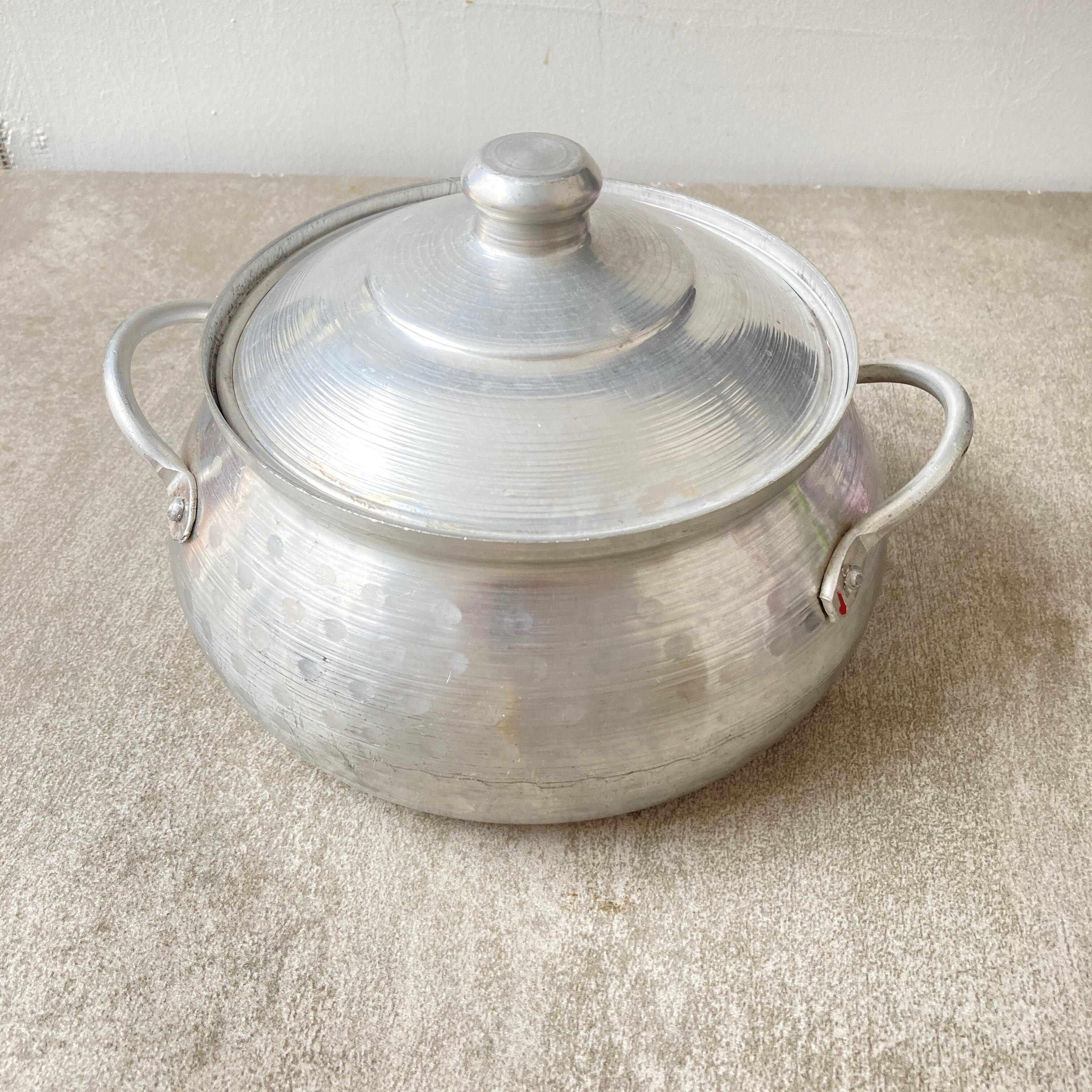 AL【ベトナムアルミ】打ち出し鍋A | ビンテージ雑貨 家と外で