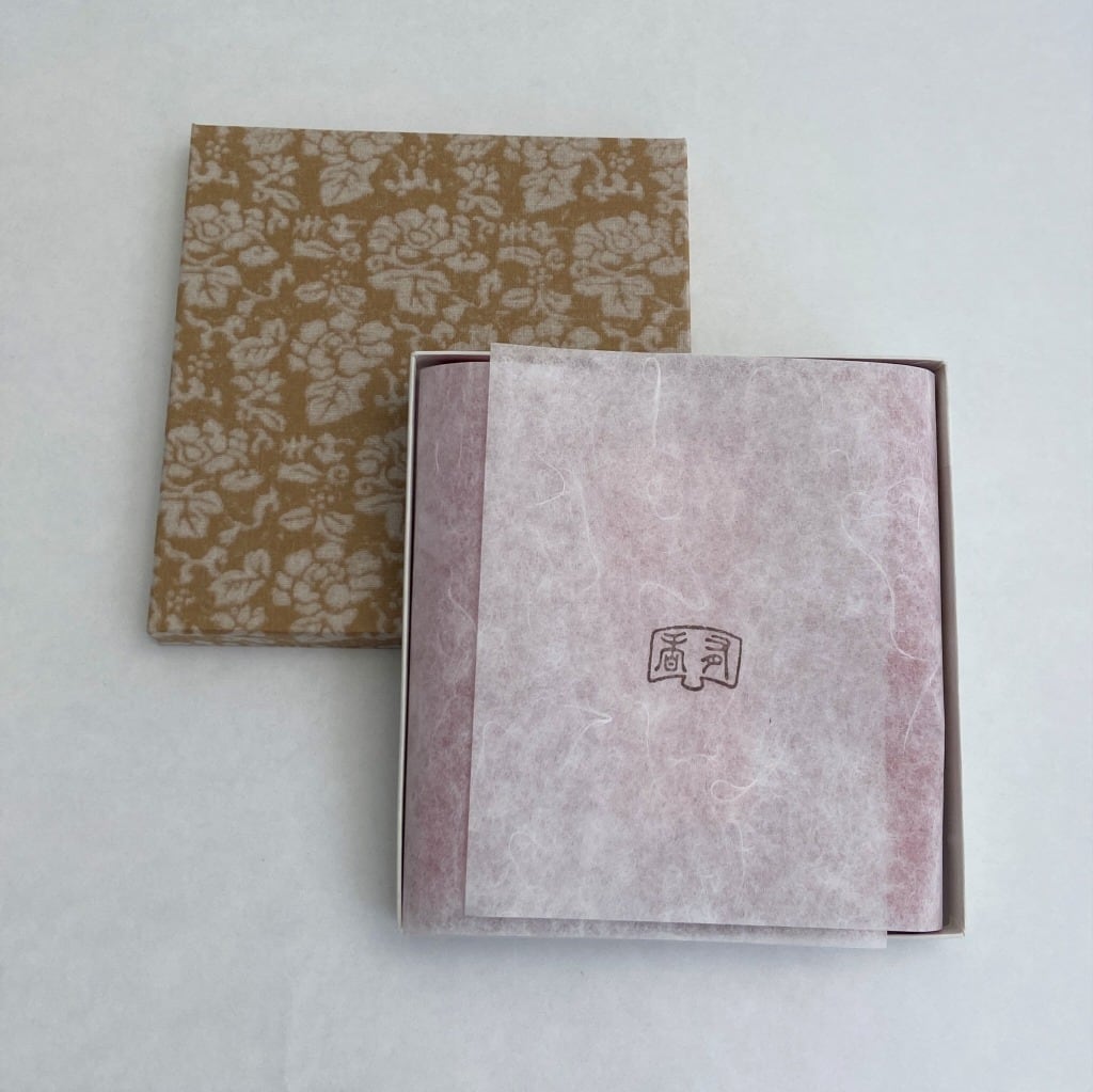 龍村裂 出帛紗 糸屋輪宝手 出帛紗 糸屋輪宝手 – 龍村美術織物公式オンラインショップ