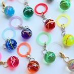【金具シルバー】まんまる、つやつや、ふたつとない。実物をお届け！レジンヨーヨーチャームャーム✨数量限定