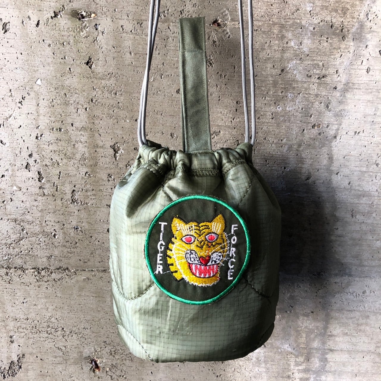 HB1098】 ショルダー ミリタリー USA ライナーリメイク ペイシェント