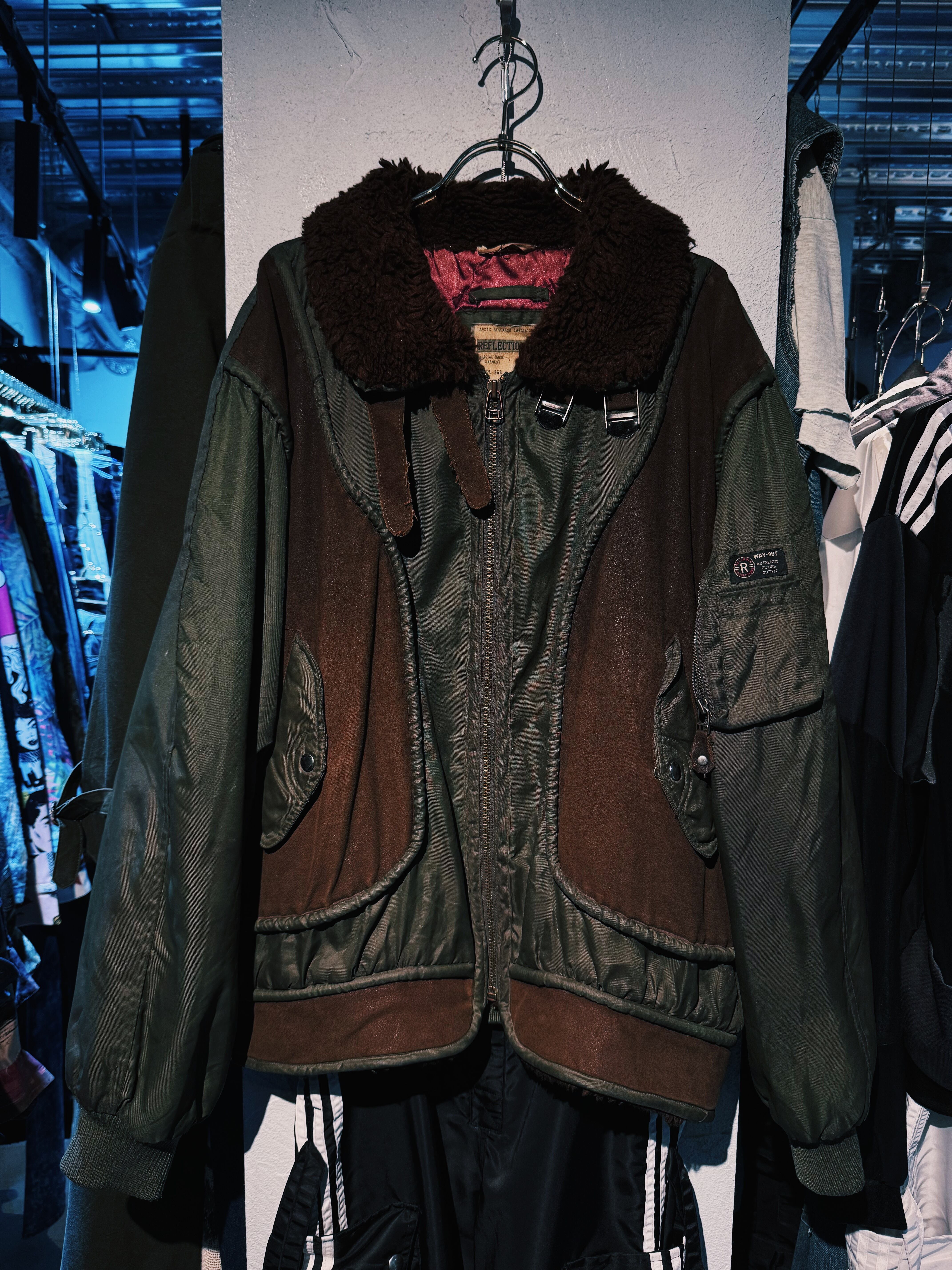 【D4C】"special" vintage khaki color brown bore nylon×suede leather B-3 flight jacket