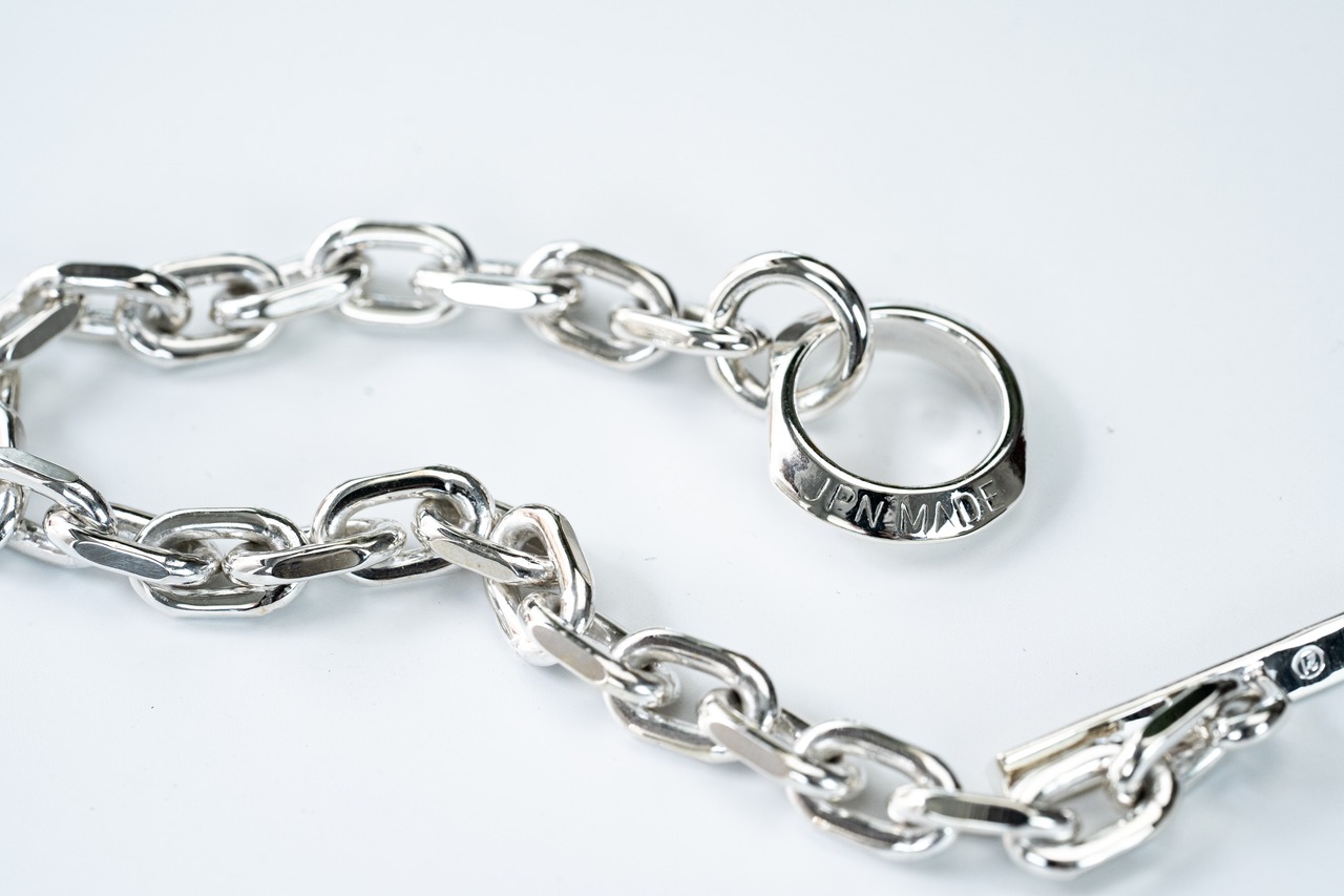 BN-053 Triangle bar bracelet
