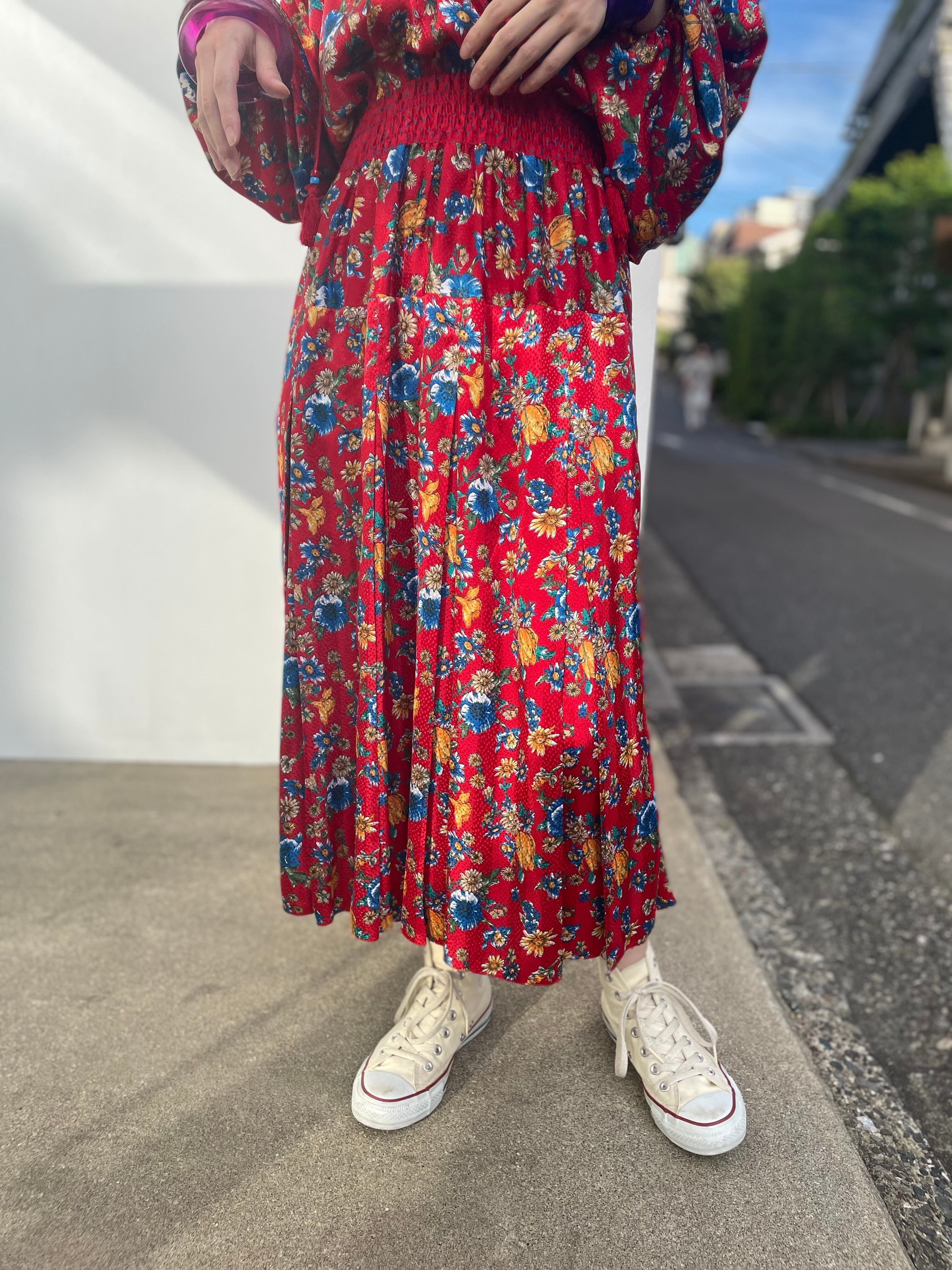 Diane freis red × floral cache-coeur dress ( ダイアン フレイス レッド × 花柄 カシュクール  ワンピース ) | Riyad vintage shop powered by BASE