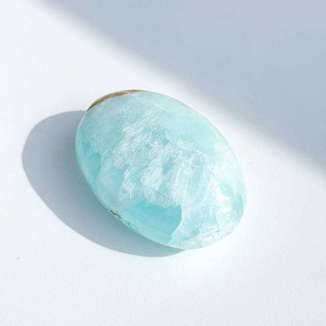 カリビアンブルーカルサイト パームストーン 81◇ Caribbian Blue Calcite ◇天然石・鉱物・パワーストーン・インテリア