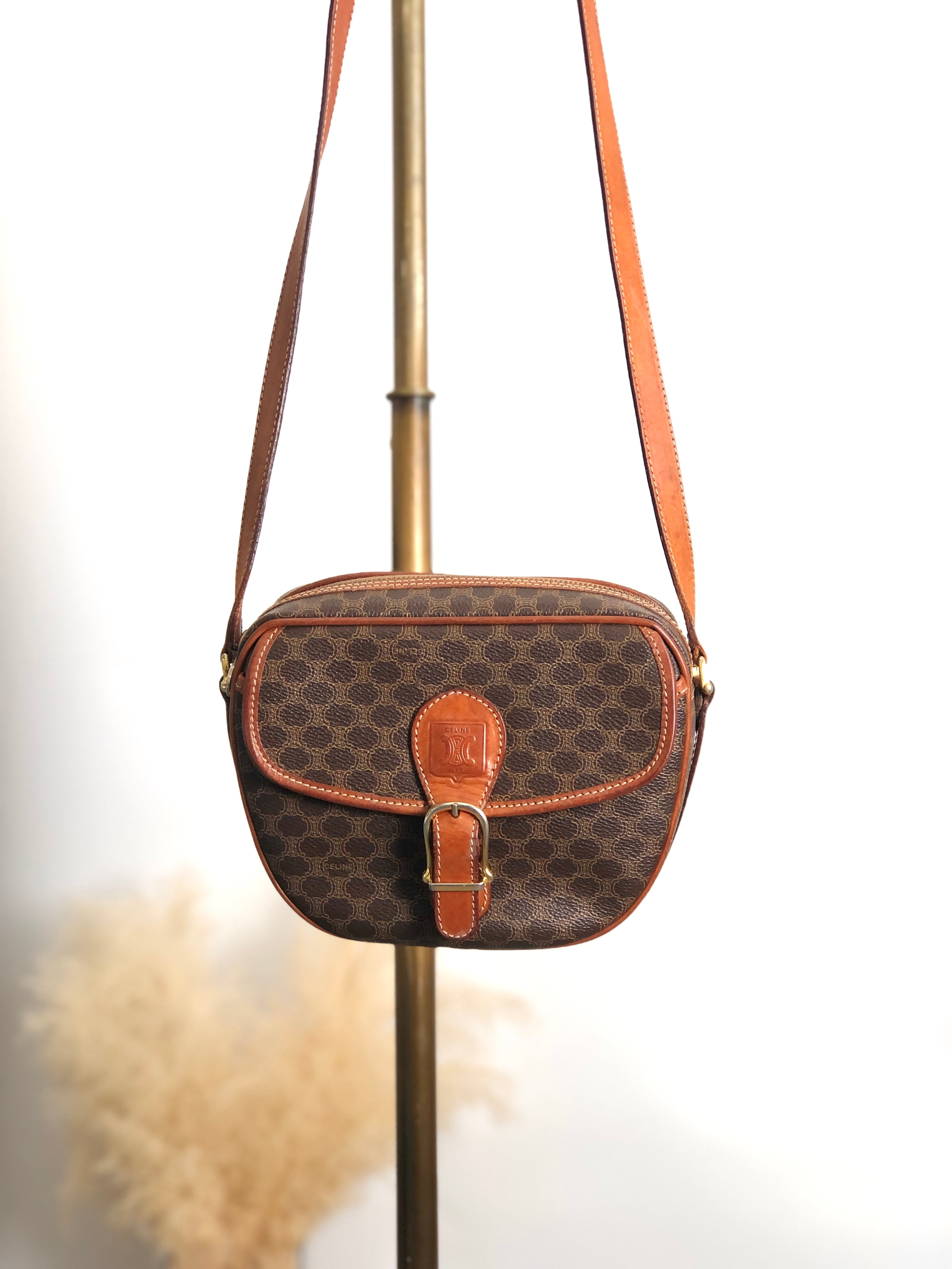 CELINE セリーヌ マカダム ショルダーバッグ ブラウン フロントバックル PVCレザー vintage ヴィンテージ オールド 8cjnf7