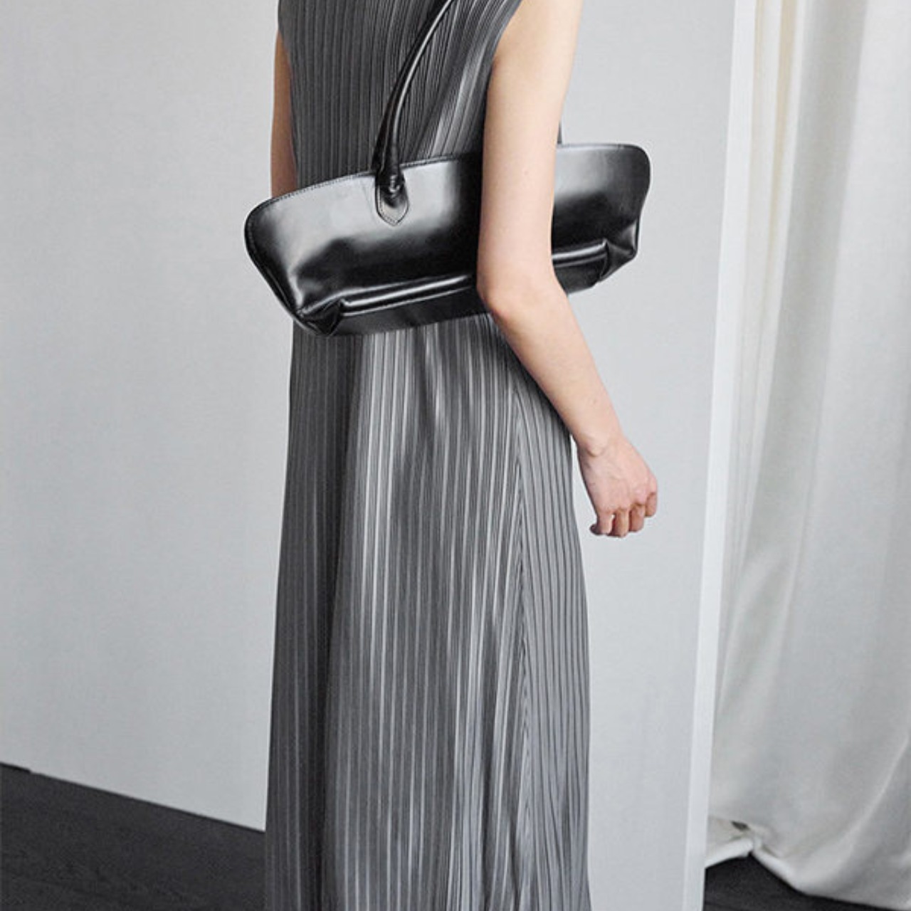 Pleated Sleeveless Dress【3color】 T0758
