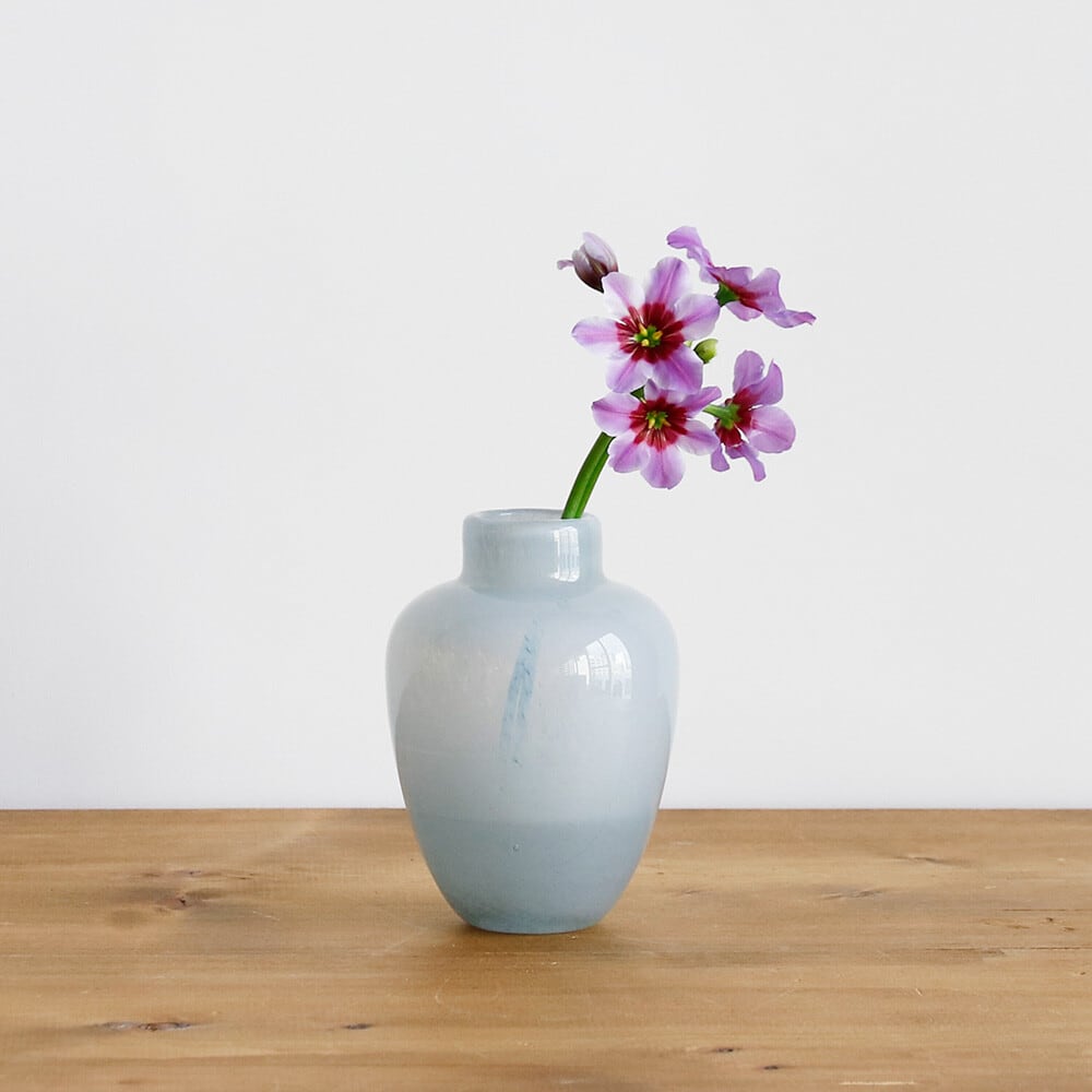 ミルキーガラス フラワーベース ノーマル（高さ13cm）（4色）／花瓶
